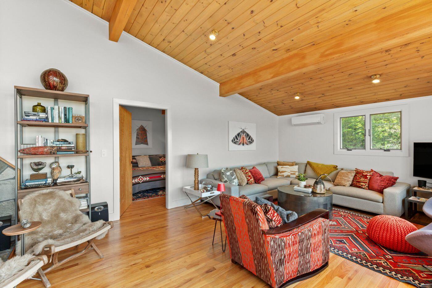 1588 Turtle Head Road, Islesboro, ME, 04848