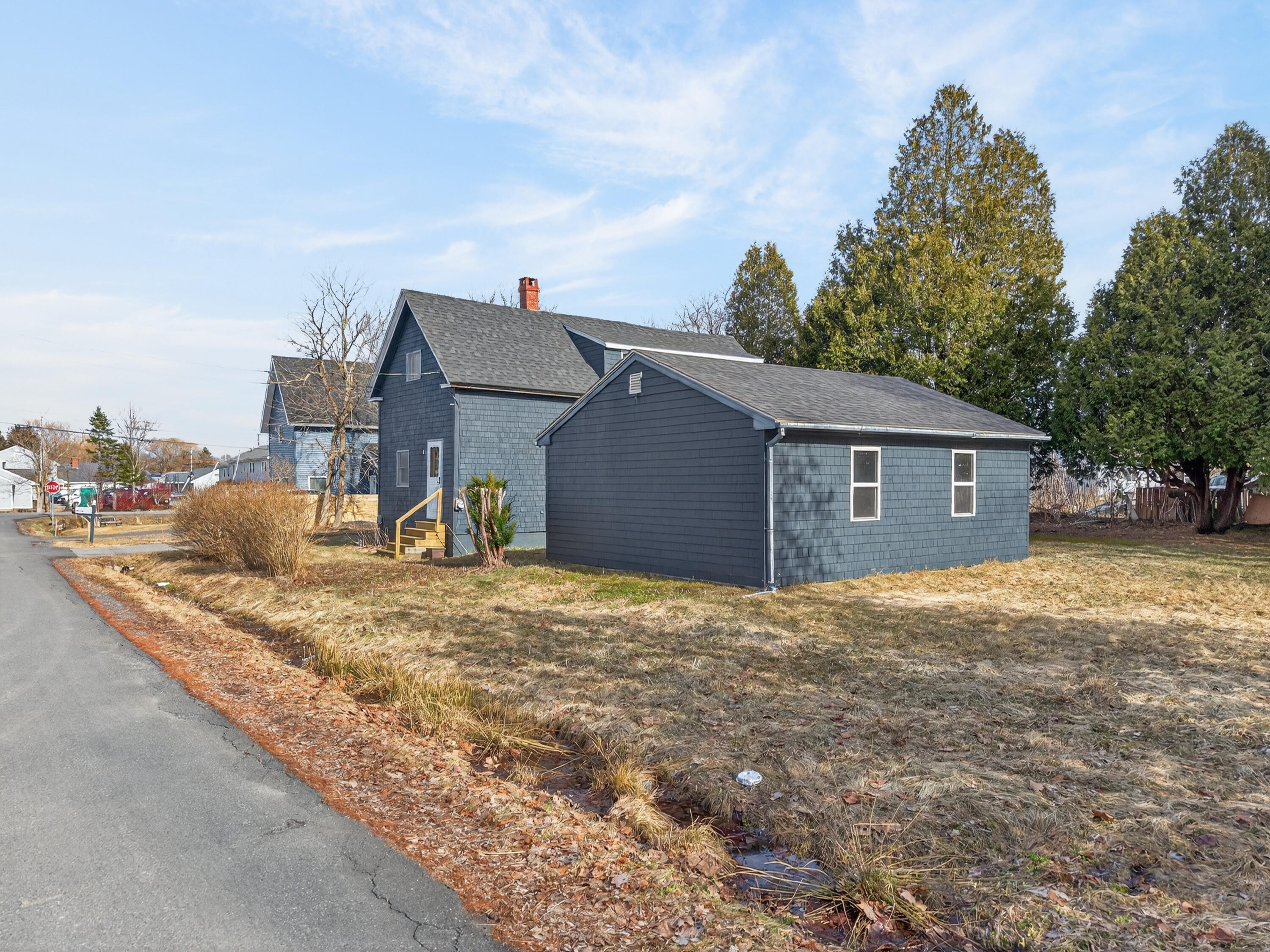 8 Autumn Street, Rockland, ME, 04841