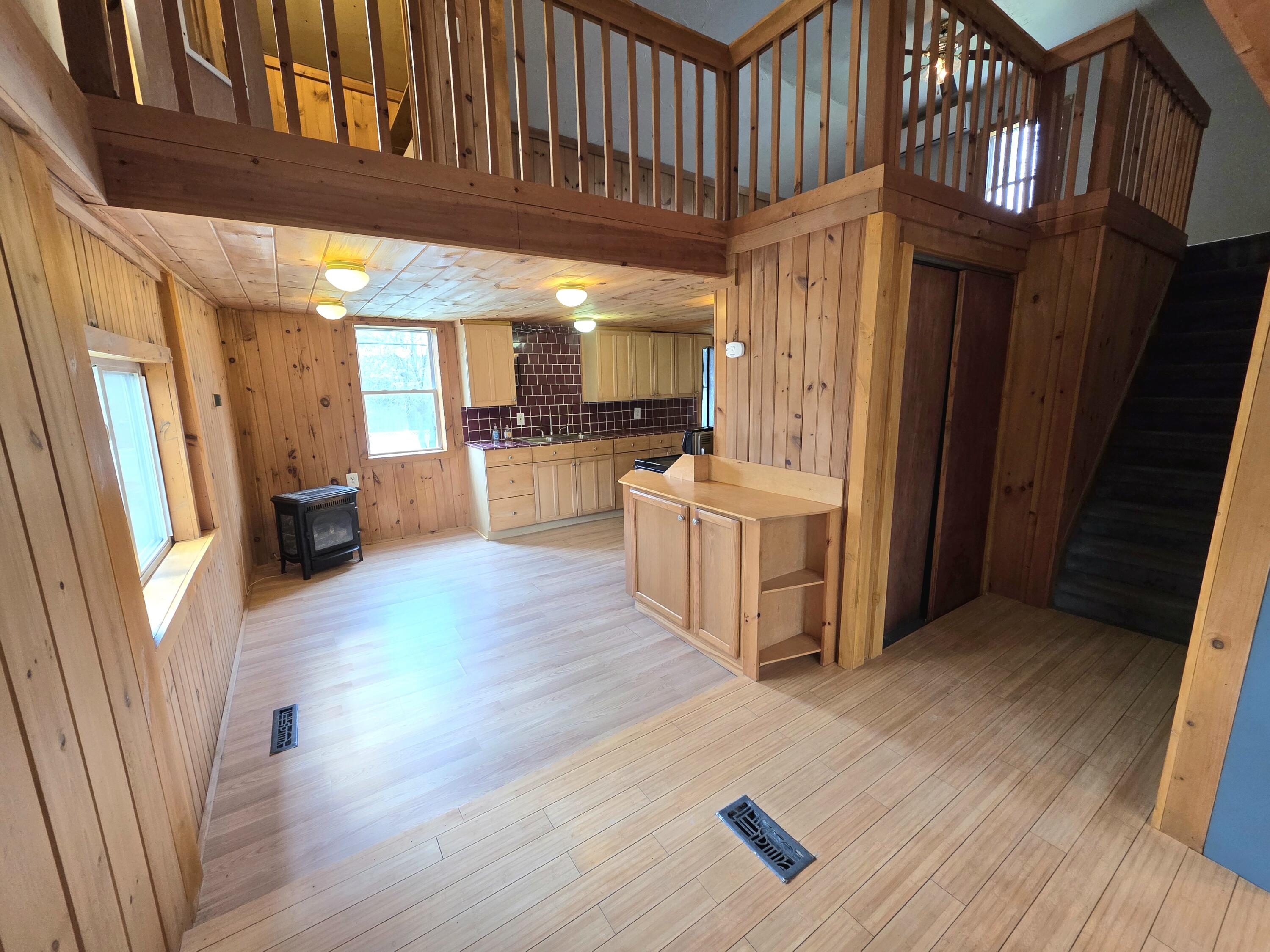 kitchen & loft