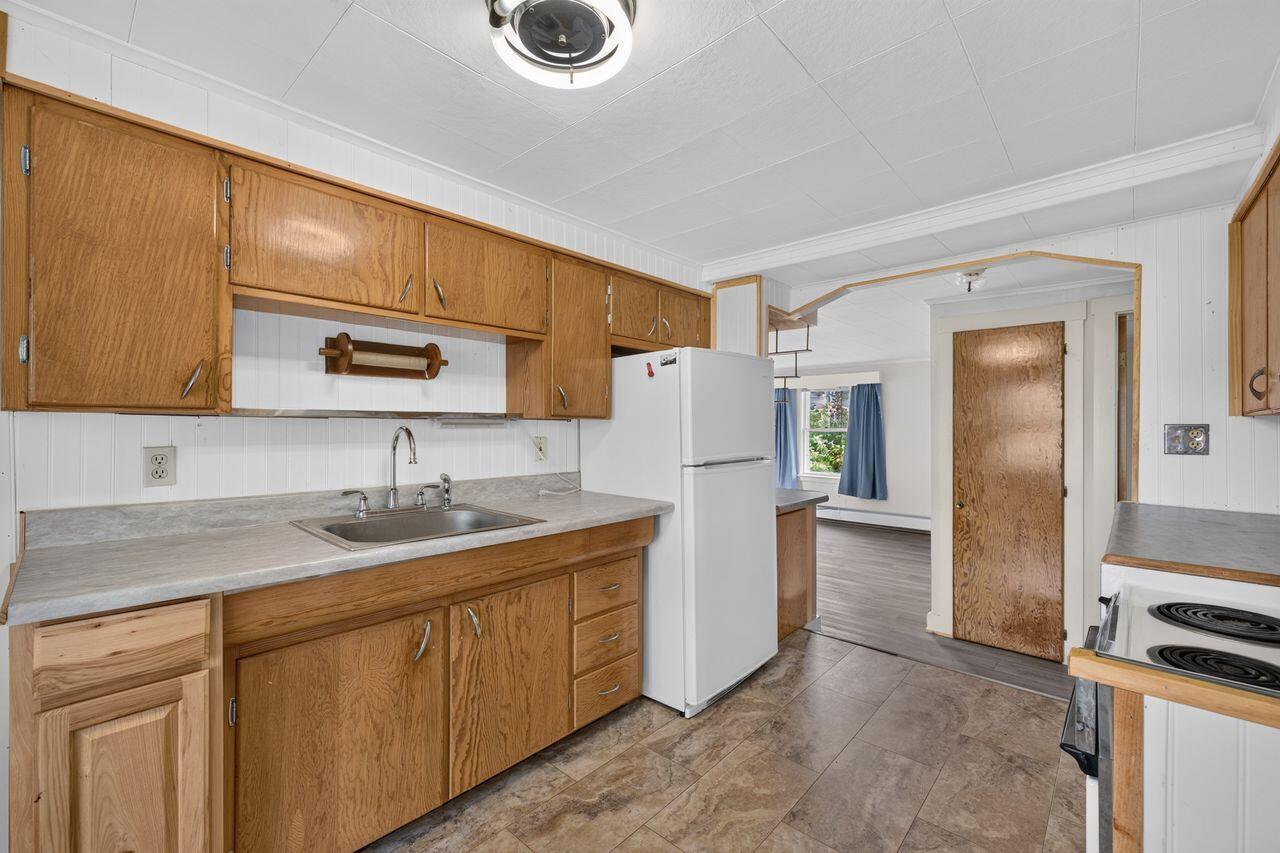 7 Bateman Street, Sanford, ME 04073 3G0A0389