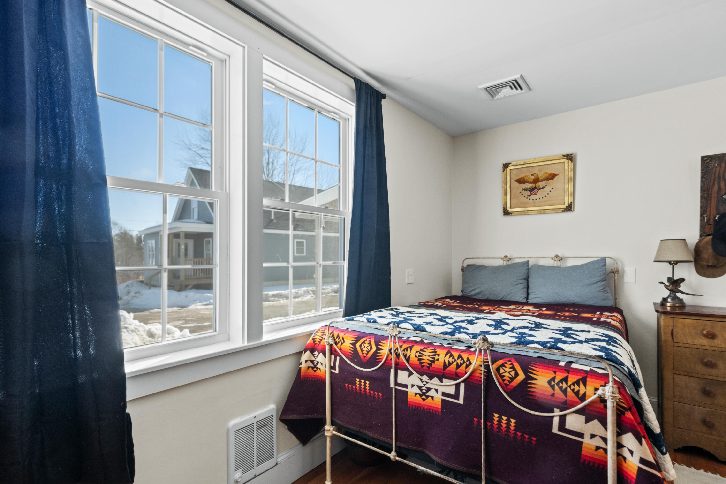 31-33 Booker Street UNIT 4, Thomaston, ME, 04861