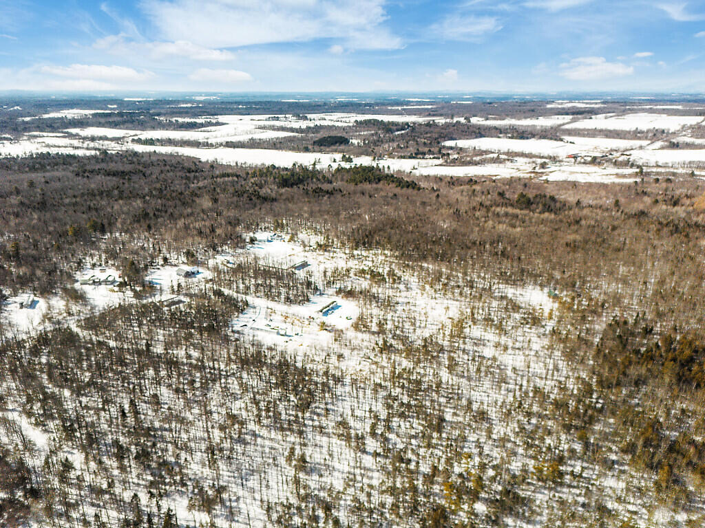 43 Whitten Road, Clinton, ME, 04927