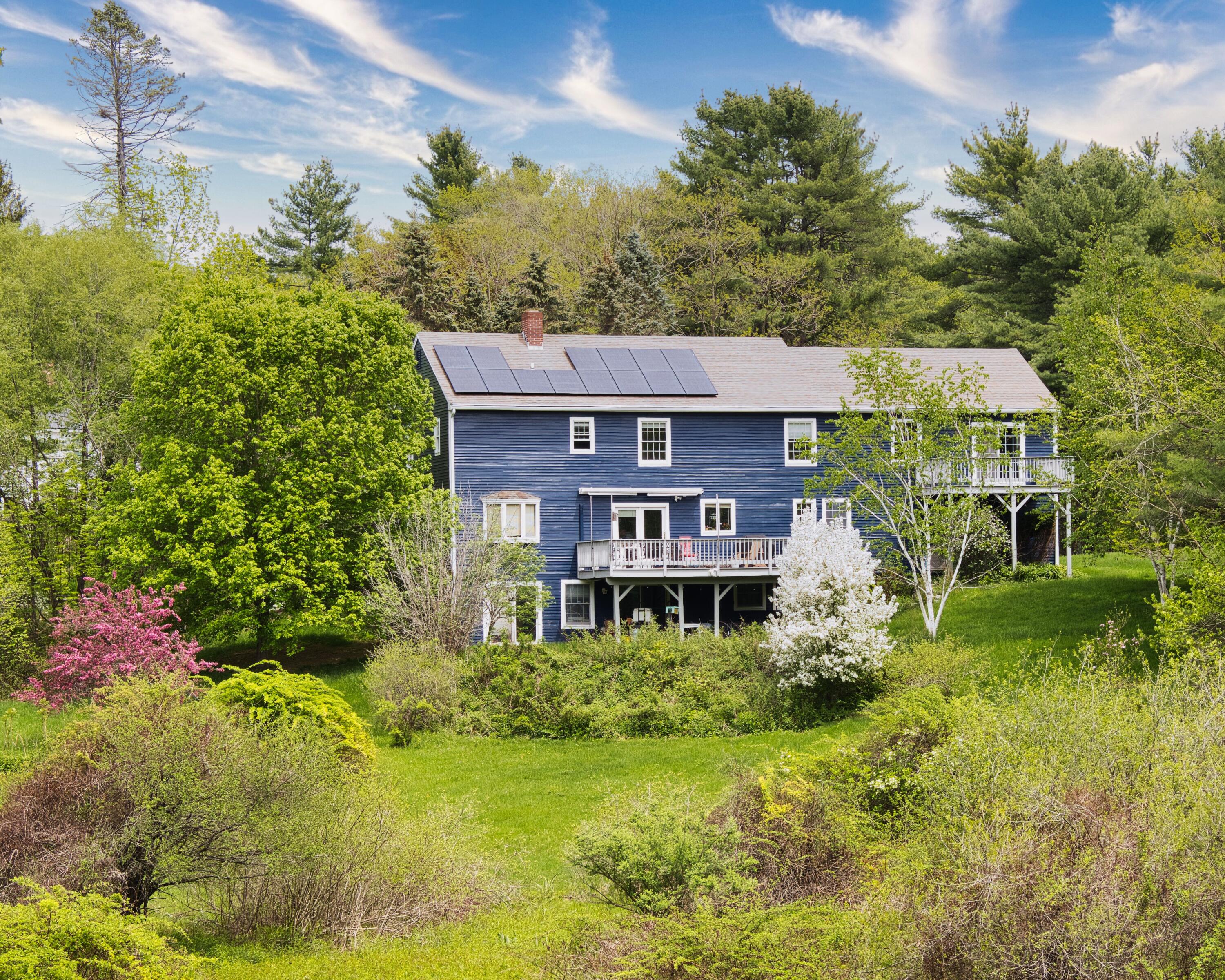 Photo of 320 Falmouth Road Falmouth ME 04105