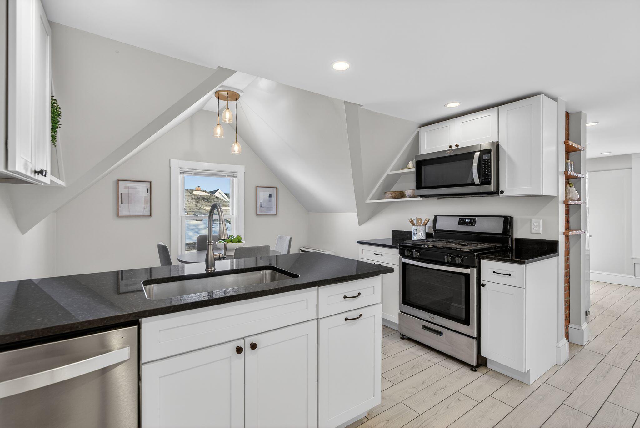 71 Lawn Avenue UNIT 3, Portland, ME, 04103