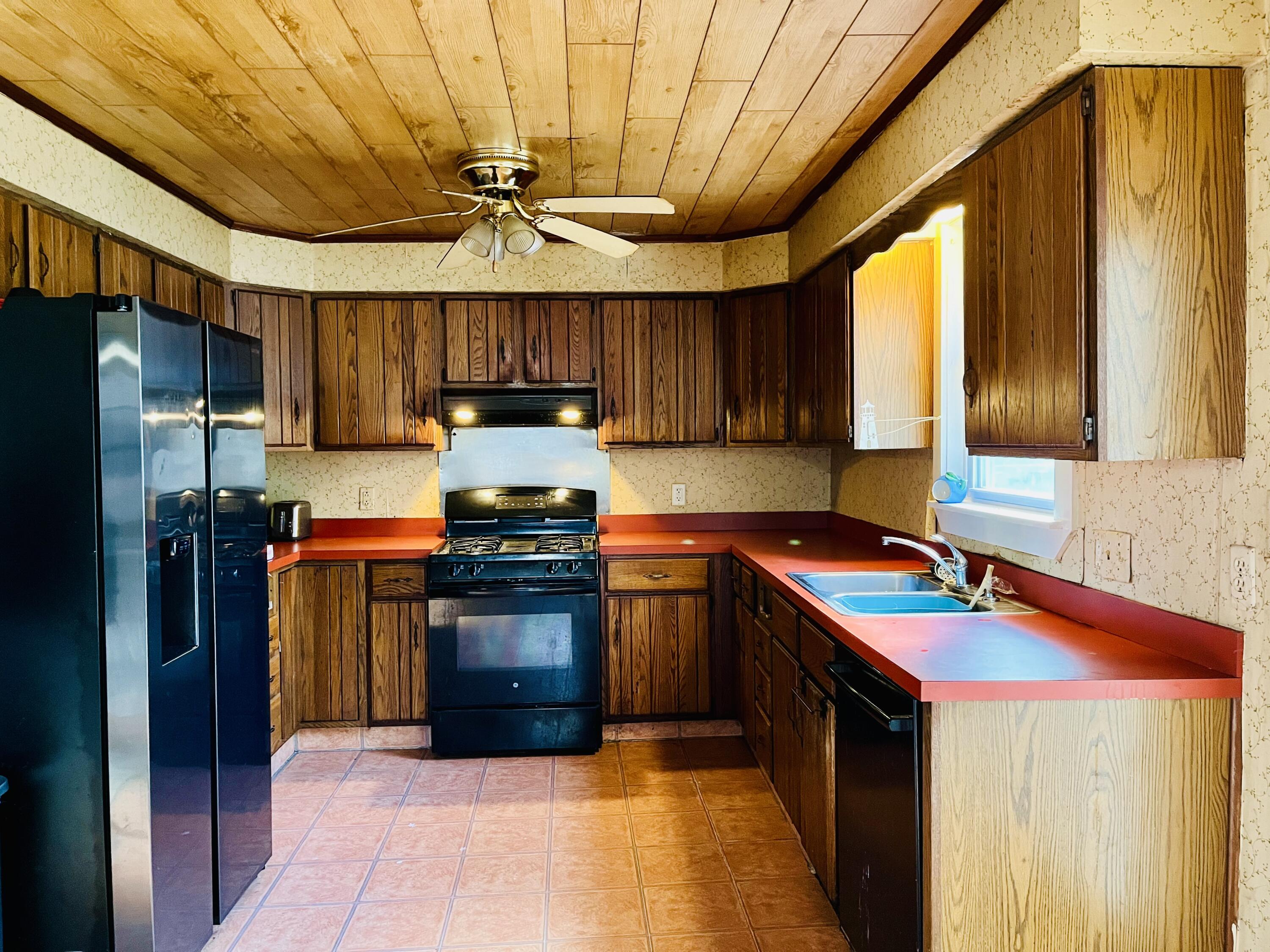 516 Greenwood Road, Norway, ME, 04268