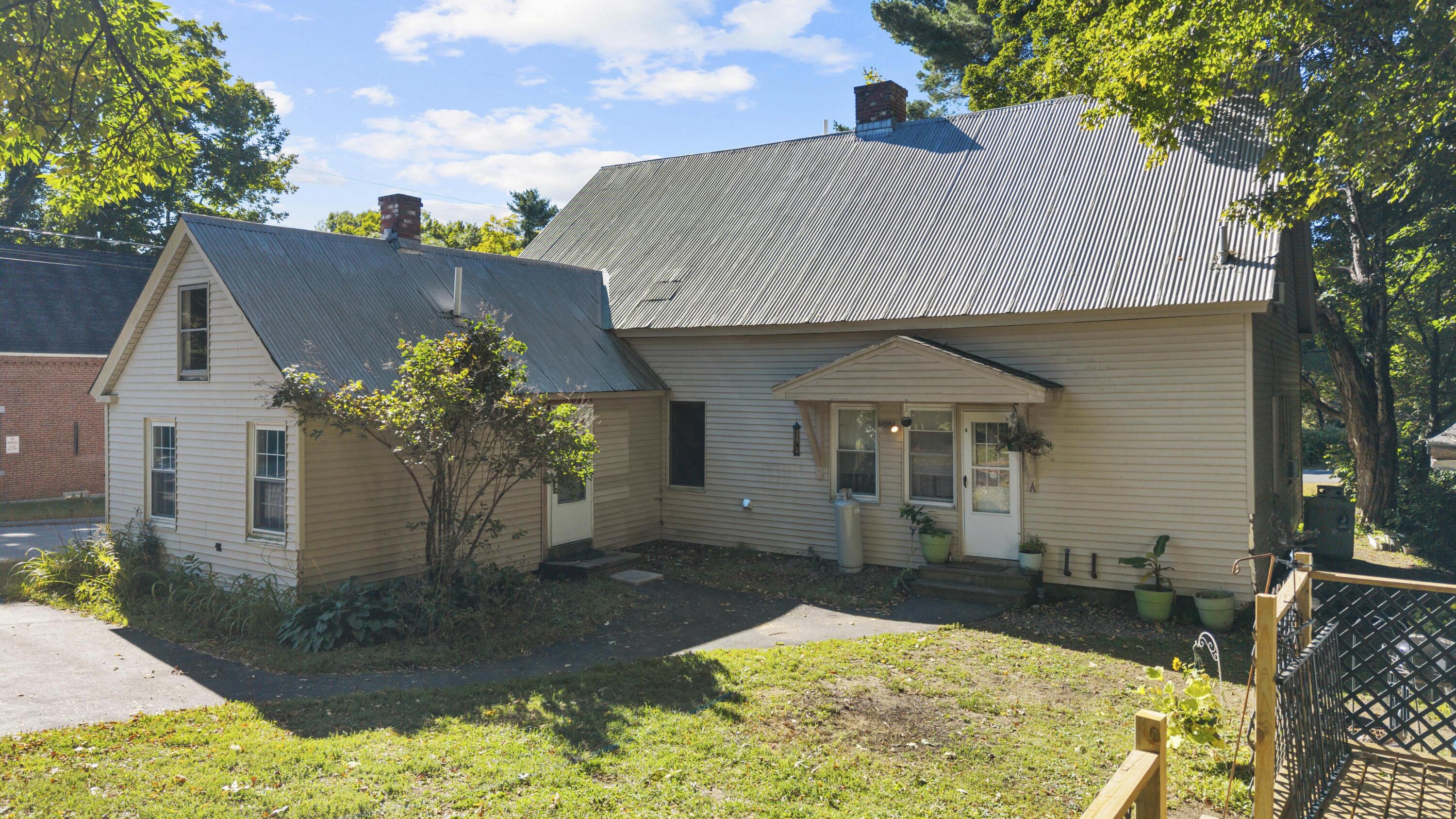 Photo of 4 Lovejoy Pond Road Wayne ME 04284