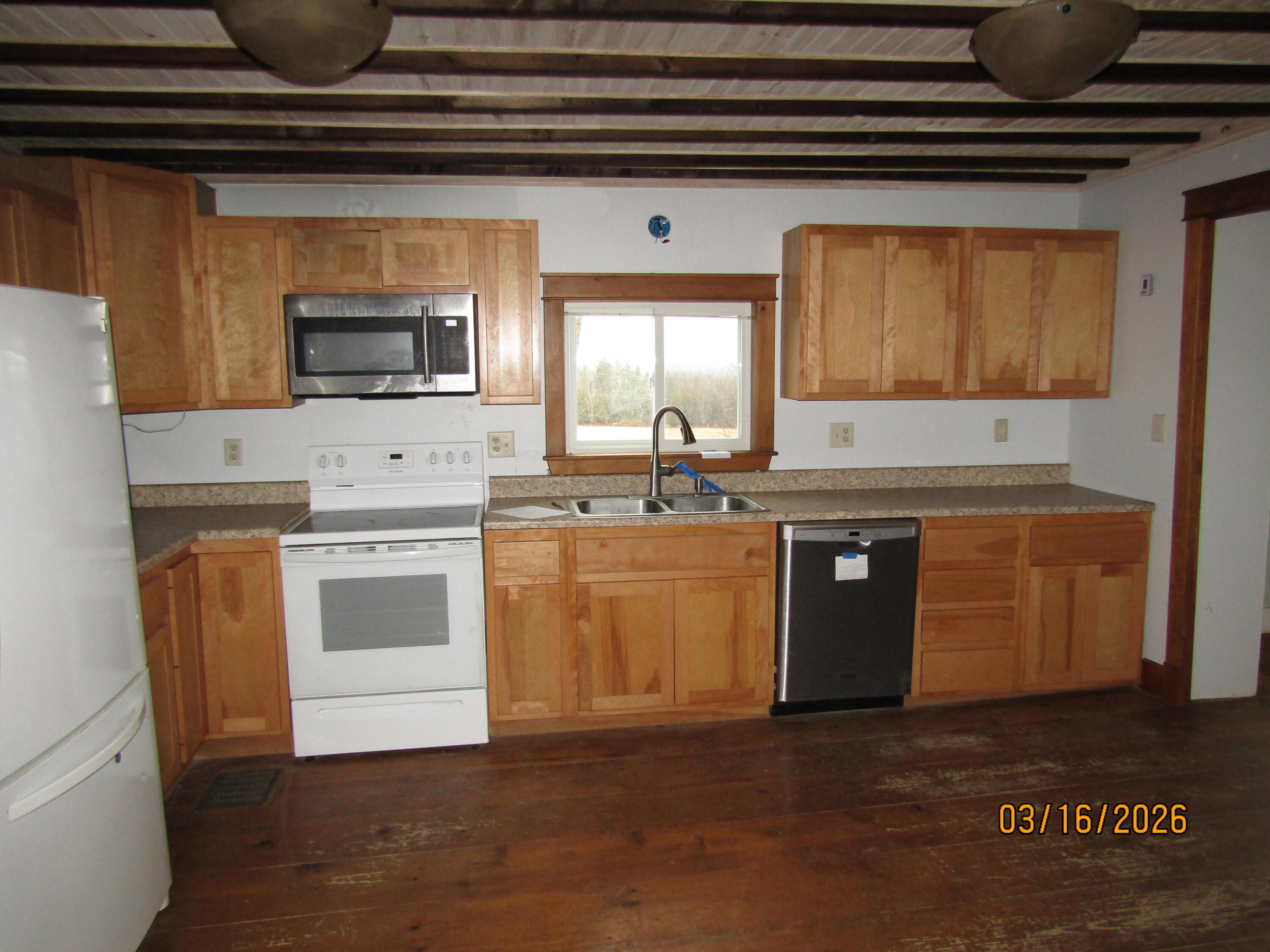 535 Enfield Road, Lincoln, ME, 04457