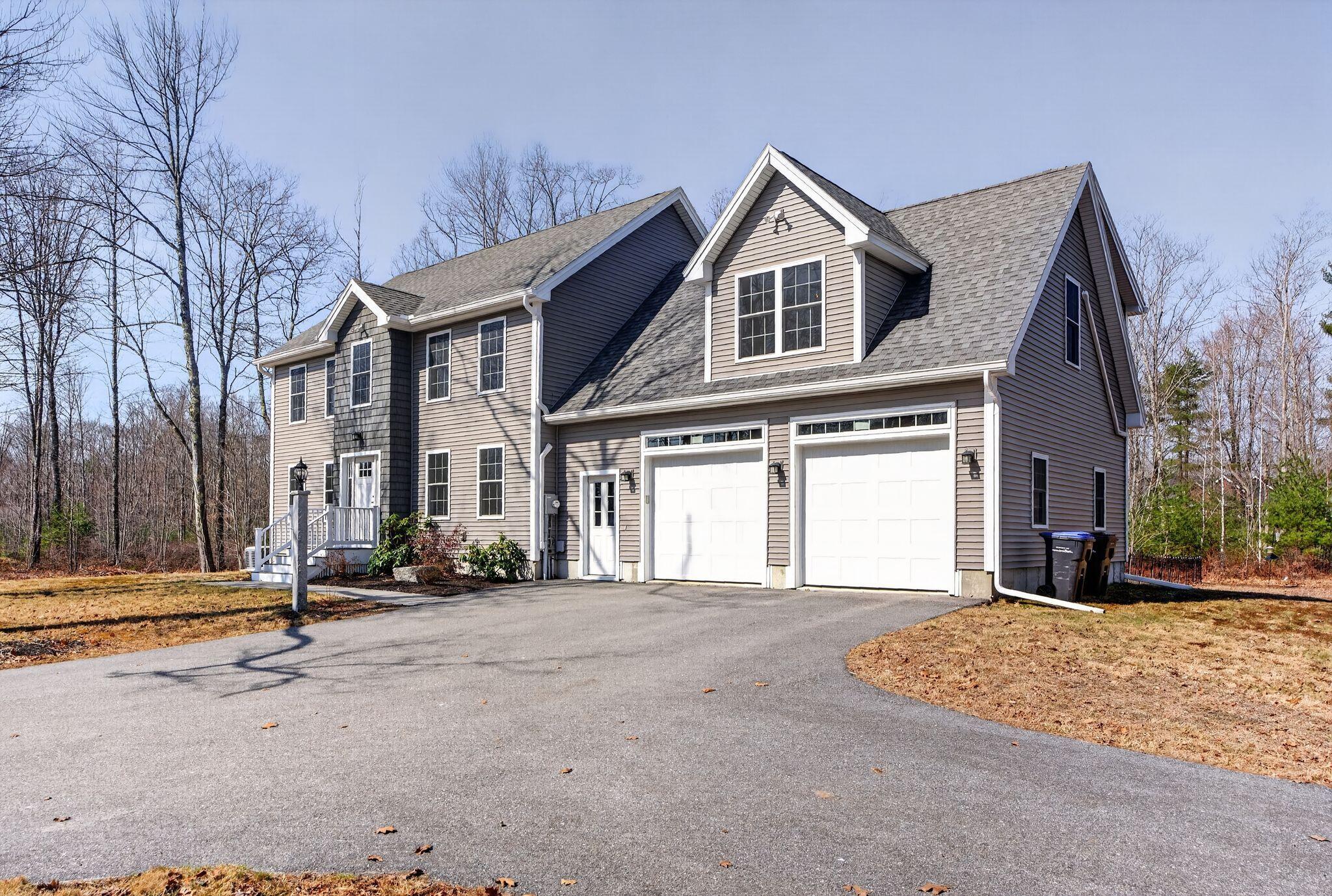 71 E Main Street, Searsport, ME, 04974