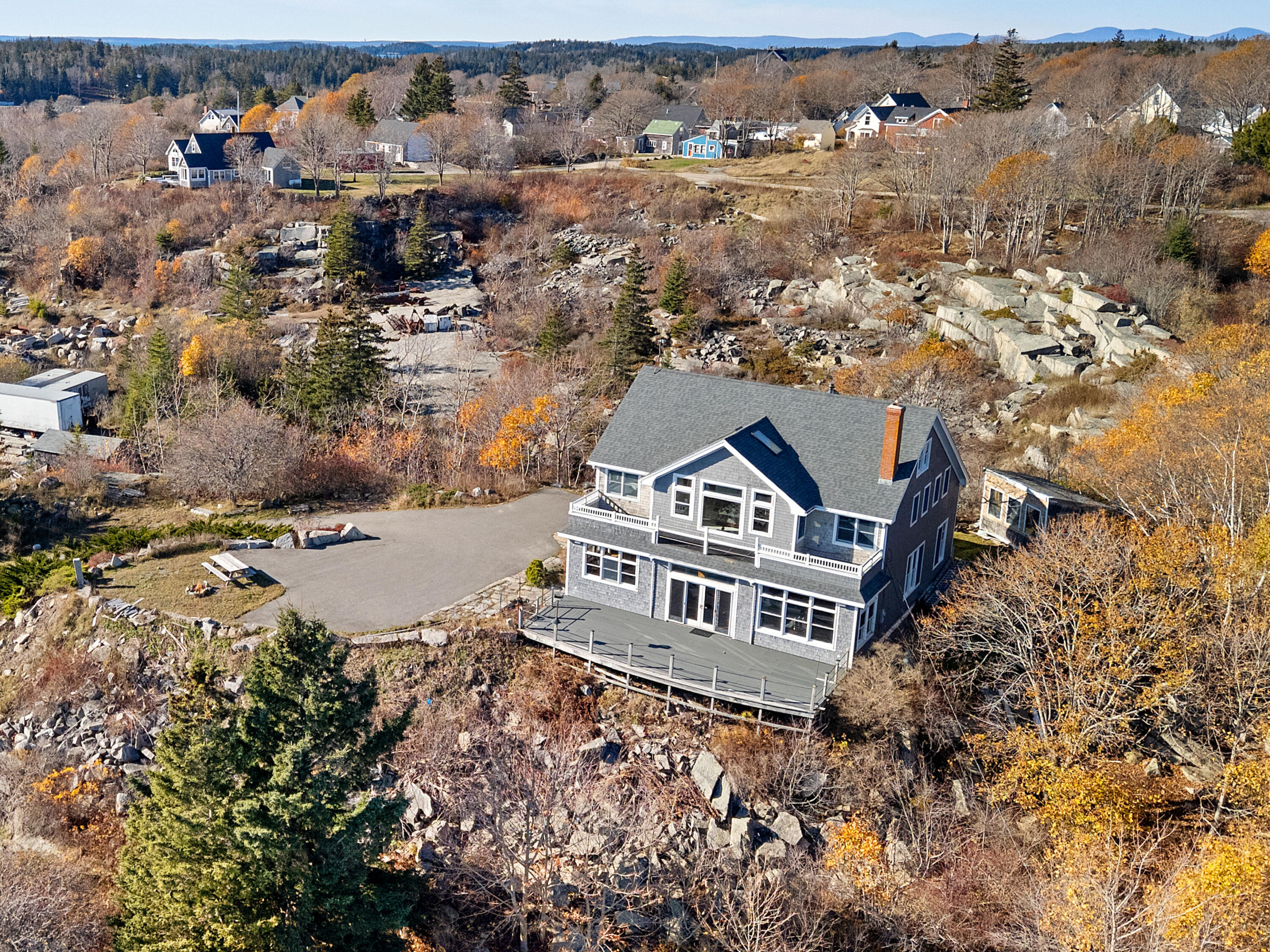 38 W. Main W Main Street, Vinalhaven, ME, 04863