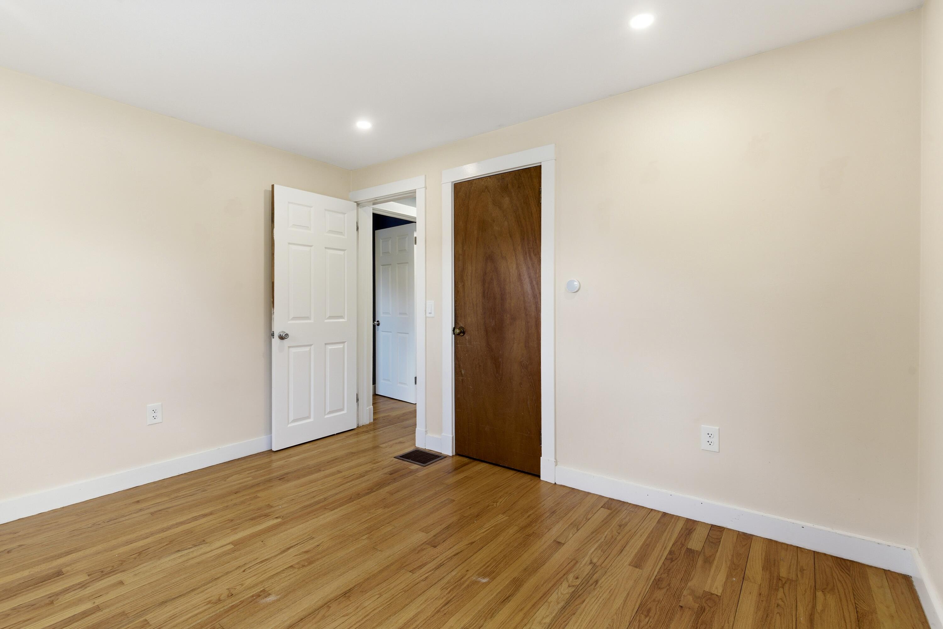 7 Sunset View Street, Gray, ME, 04039