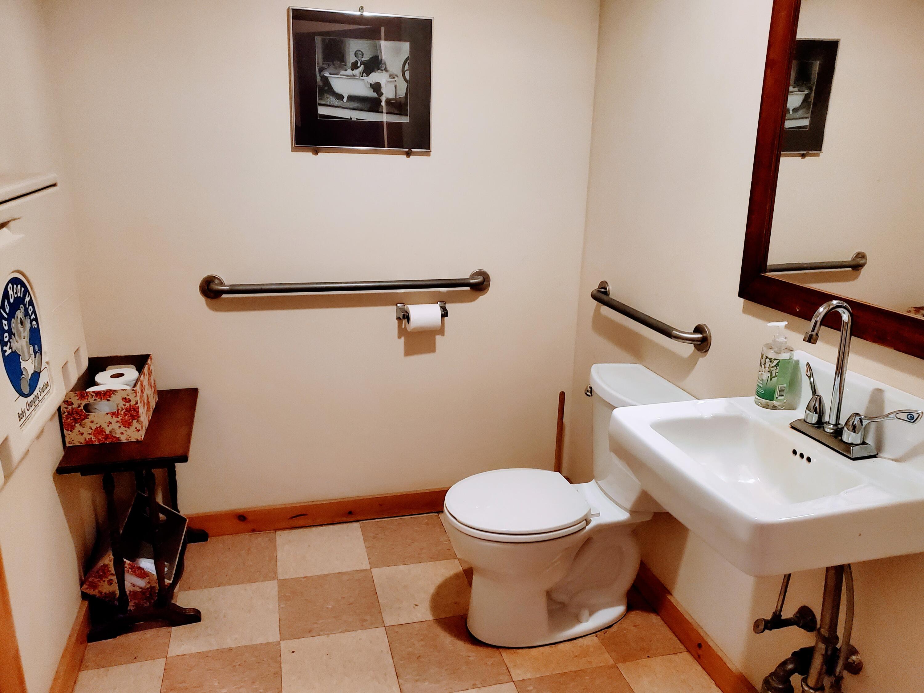 98 Main Street, Madison, ME, 04950