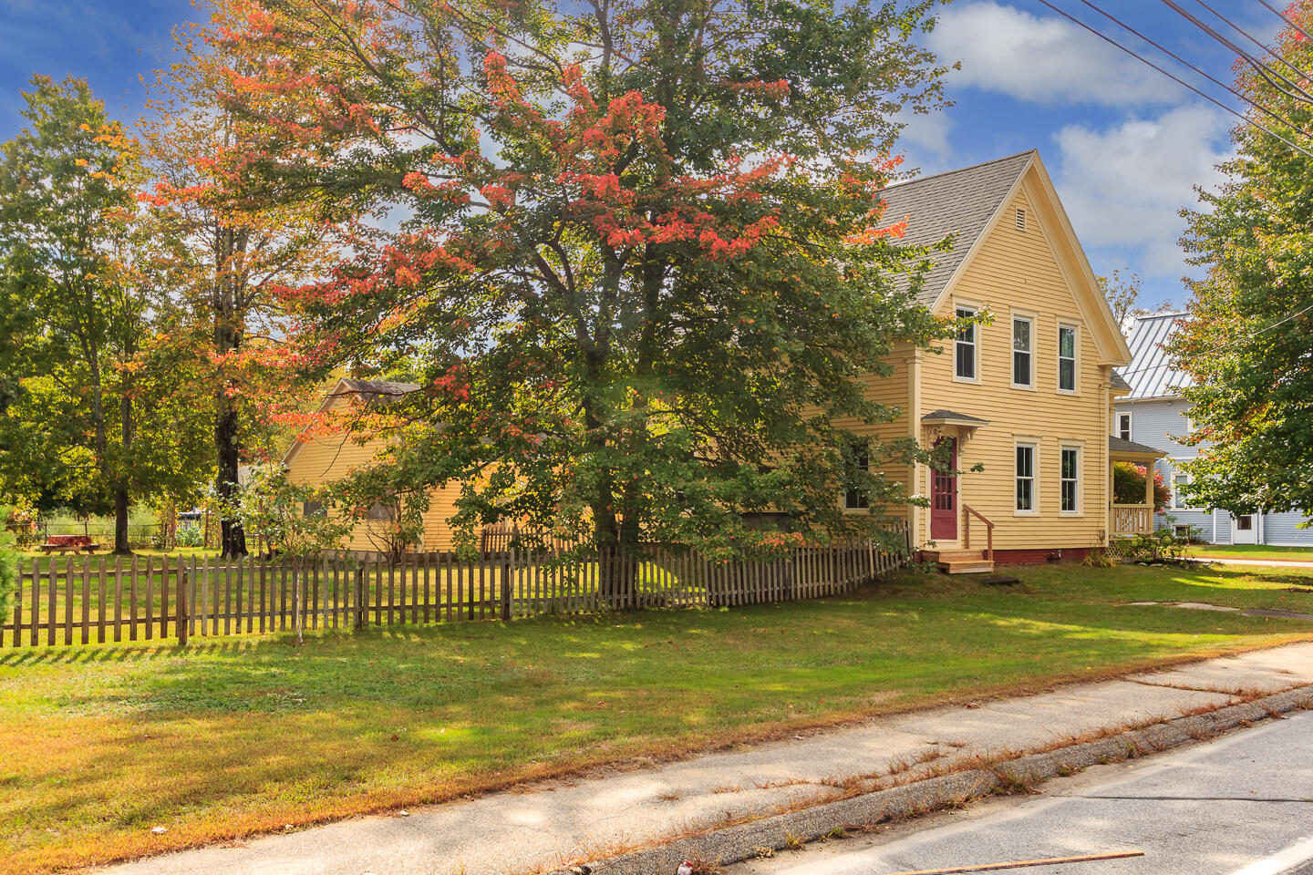 894 Main Street, Waterboro, ME, 04087