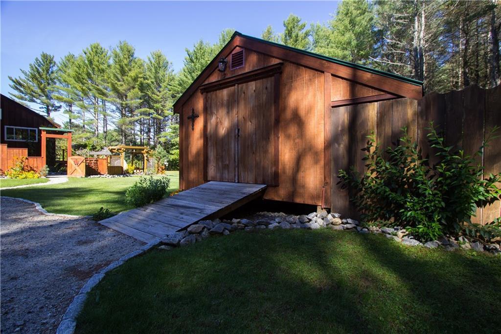 24 Androscoggin Road, Bethel, ME, 04217-3220