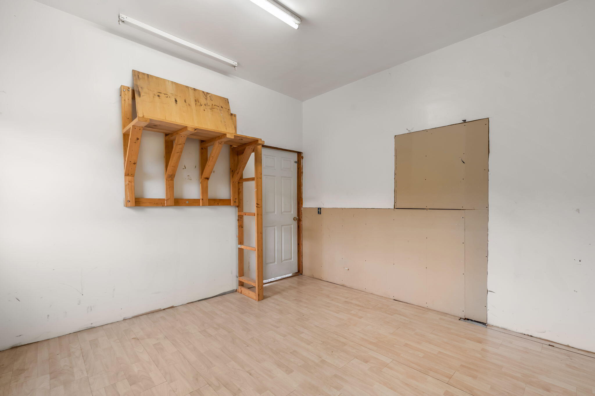 42 Lagrange Road, Howland, ME, 04448