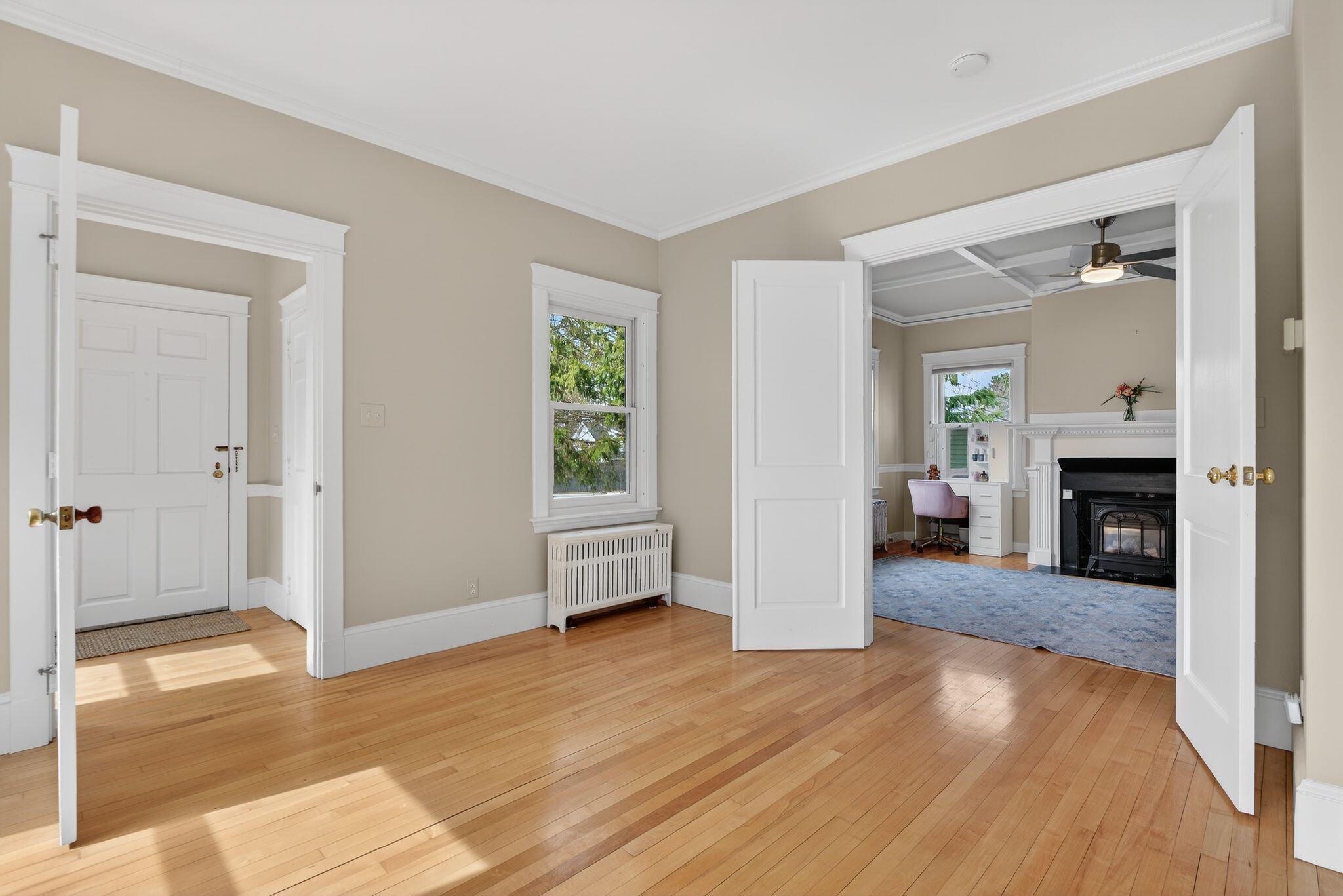 93 Foreside Road, Falmouth, ME, 04105