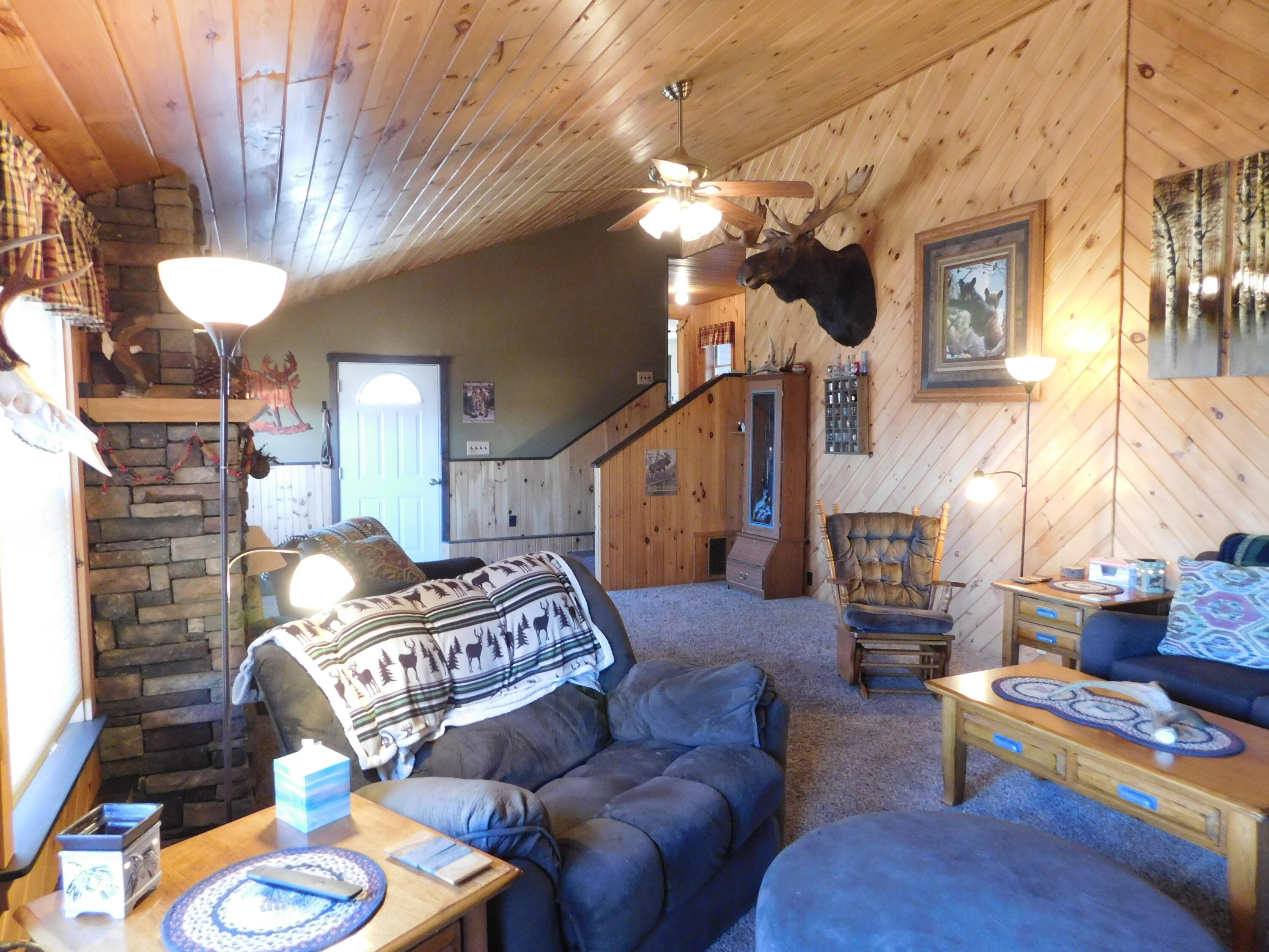 557 Enfield Road, Lincoln, ME, 04457