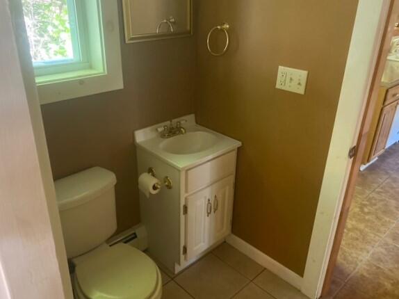 344 Crowell Hill Road, Vassalboro, ME 04989 Main bath