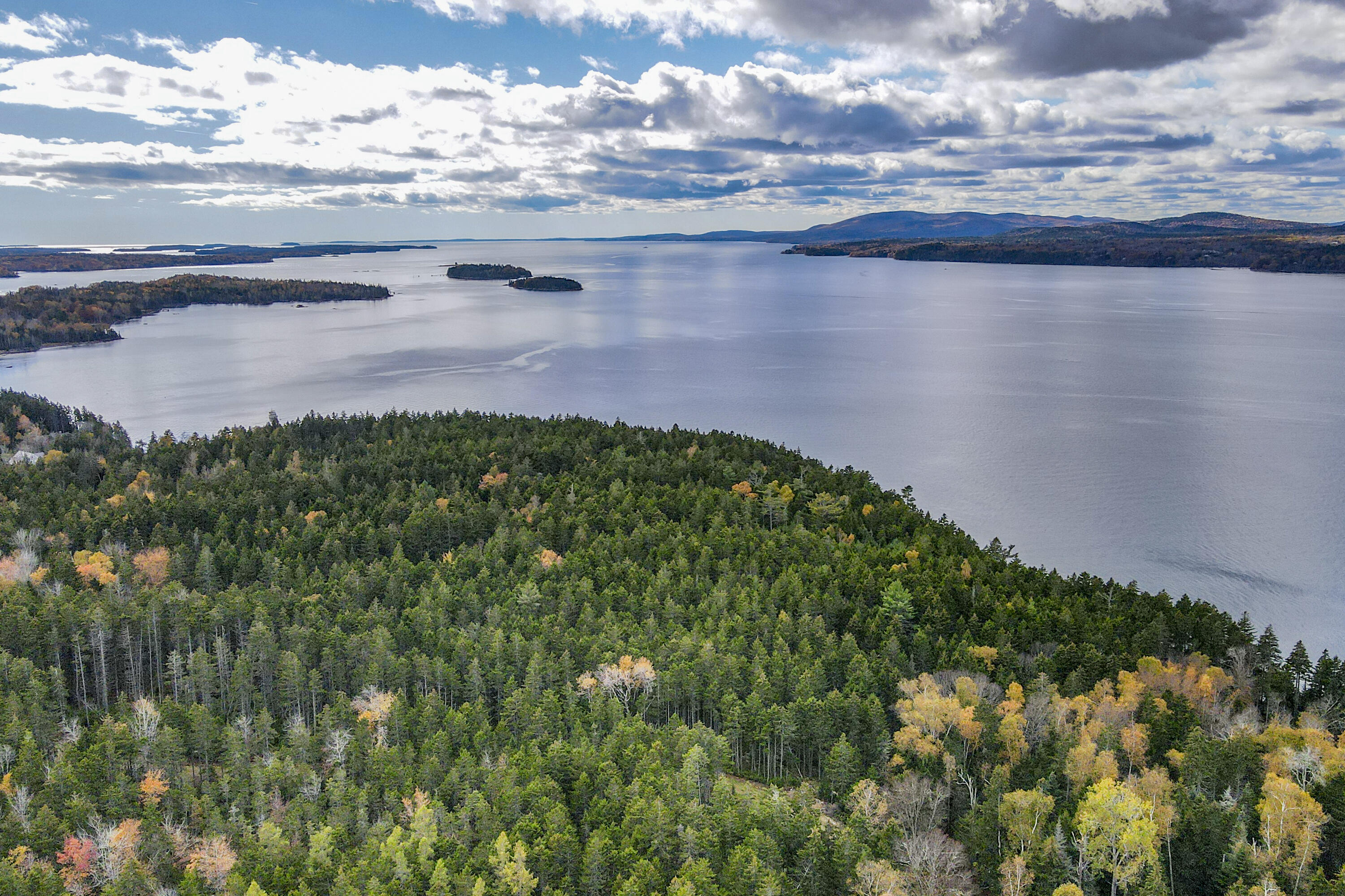 181 Oregon Road, Islesboro, ME, 04848