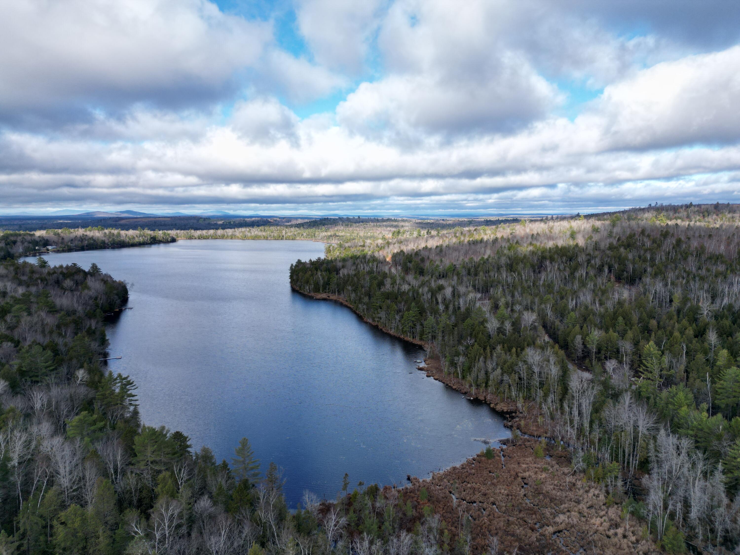10 Falcon Ridge, Lincoln, ME, 04457