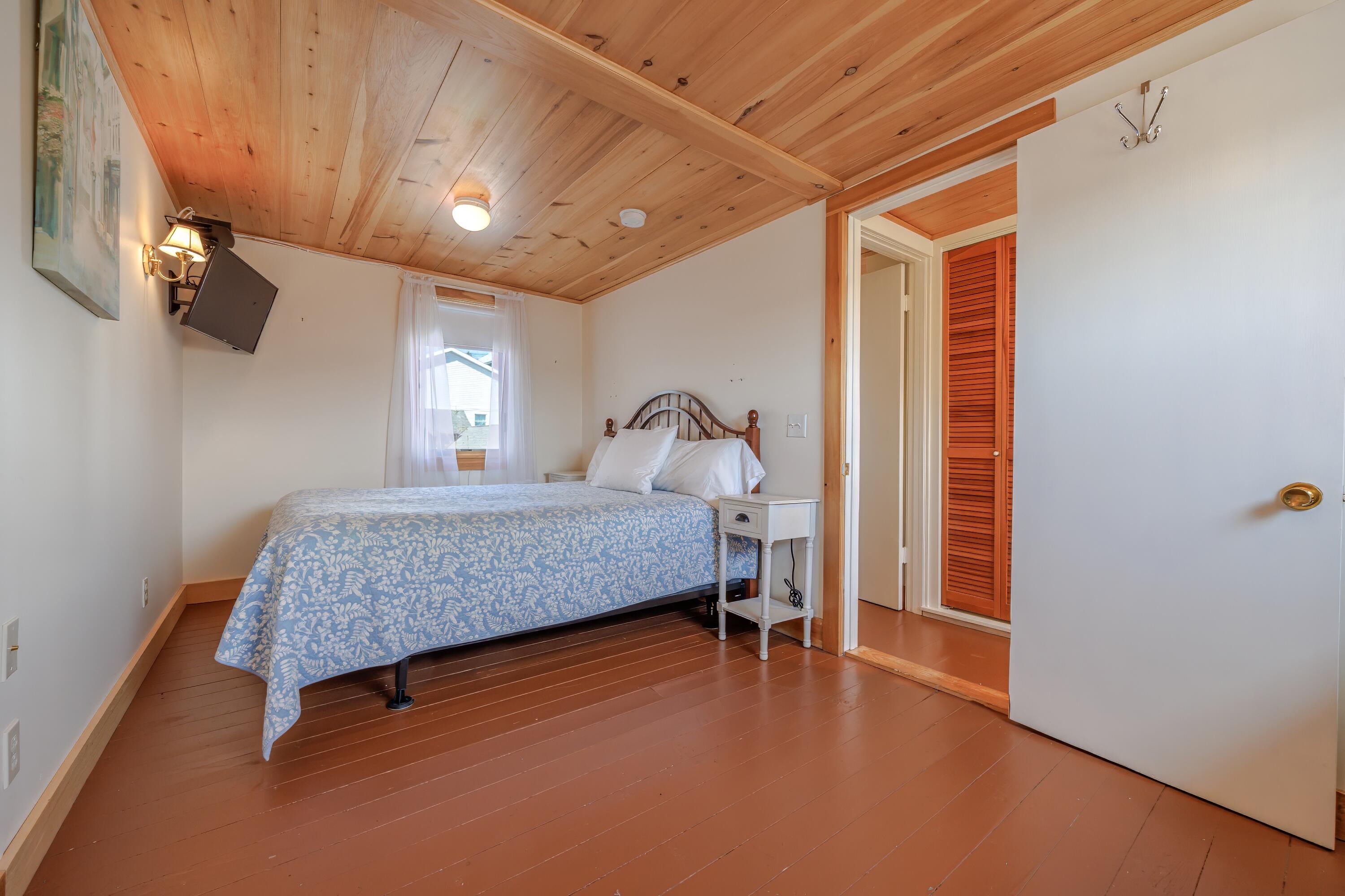 6 Sea Street, Northeast Harbor, Mount Desert, ME, 04662