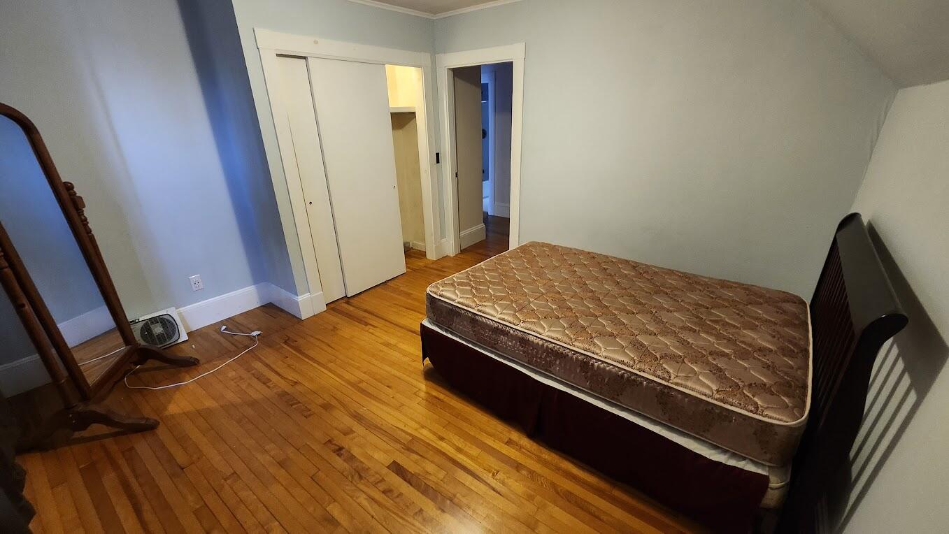 17 Bates Street, Millinocket, ME, 04462