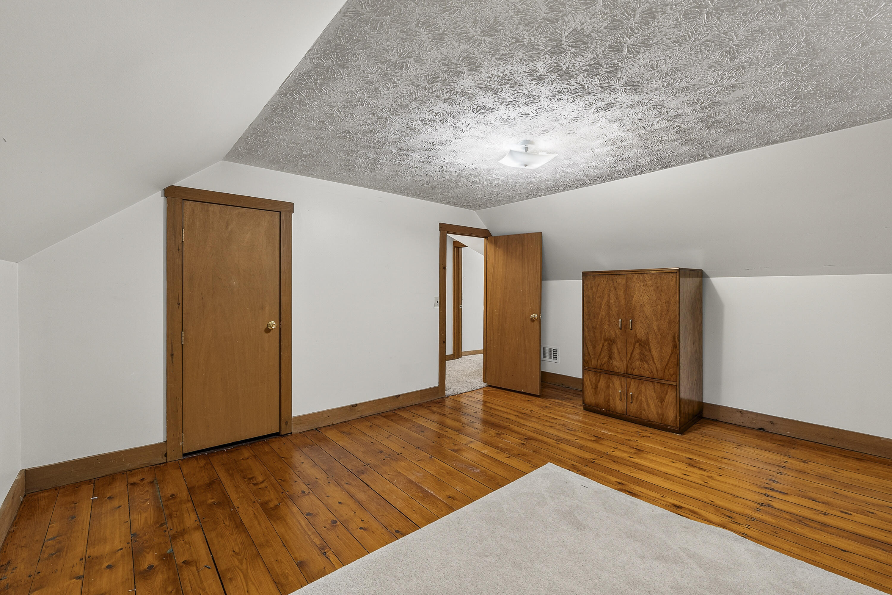 3 Leighton Rd_131