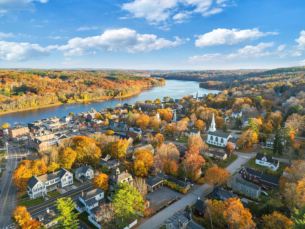 15 Middle Street UNIT 3, Hallowell, ME, 04347