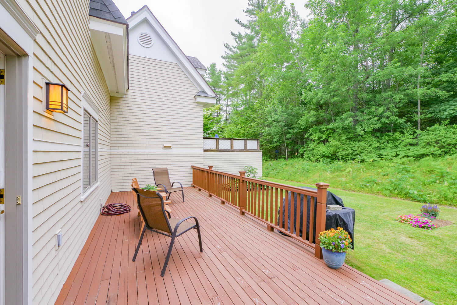 20B Springbrook Drive, #TH-6, Belfast, ME 04915 20B Springbrook Drive 25-(ZF-1996-83945-