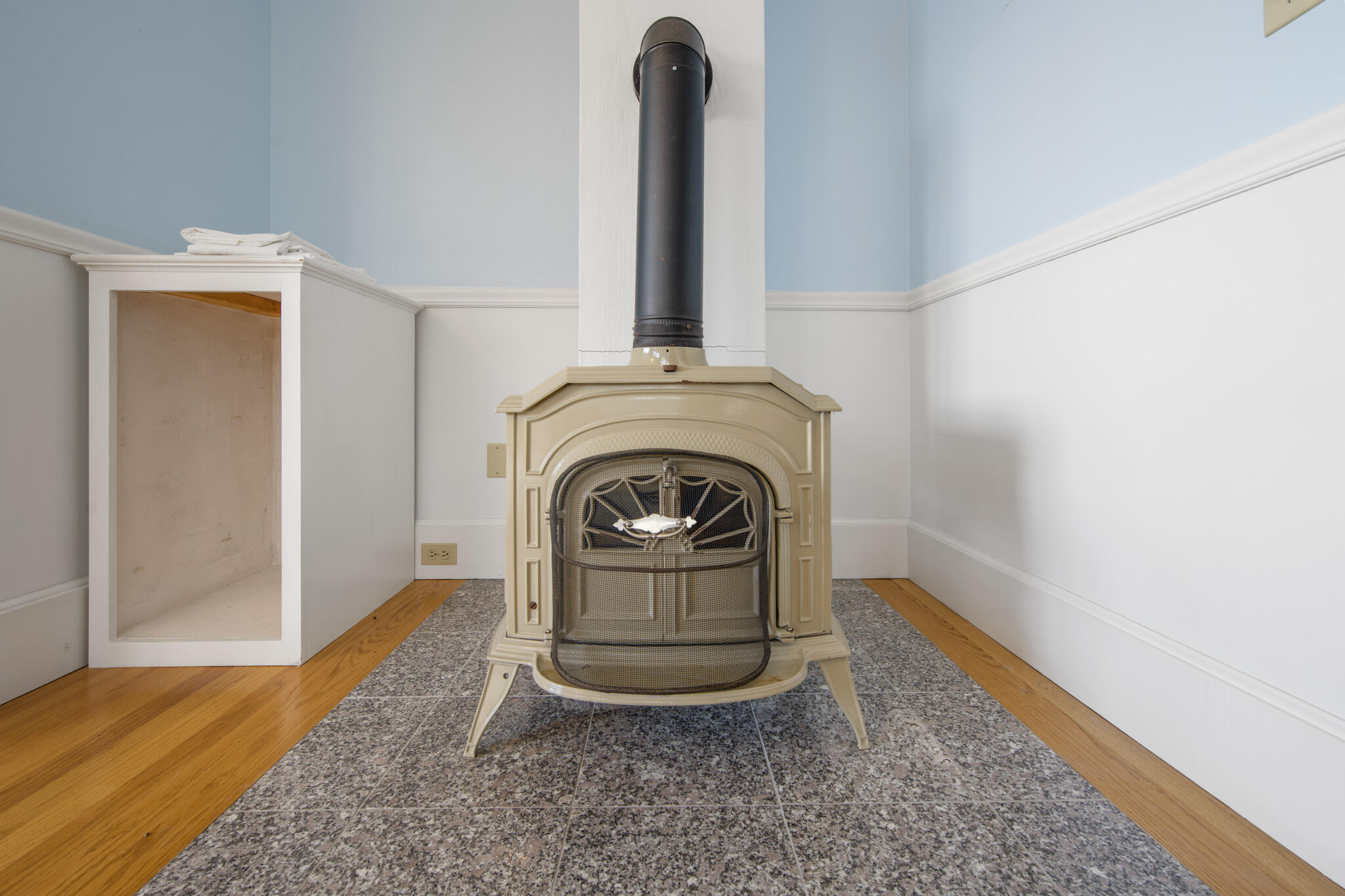 684 Falls Bridge Road, Blue Hill, ME, 04614