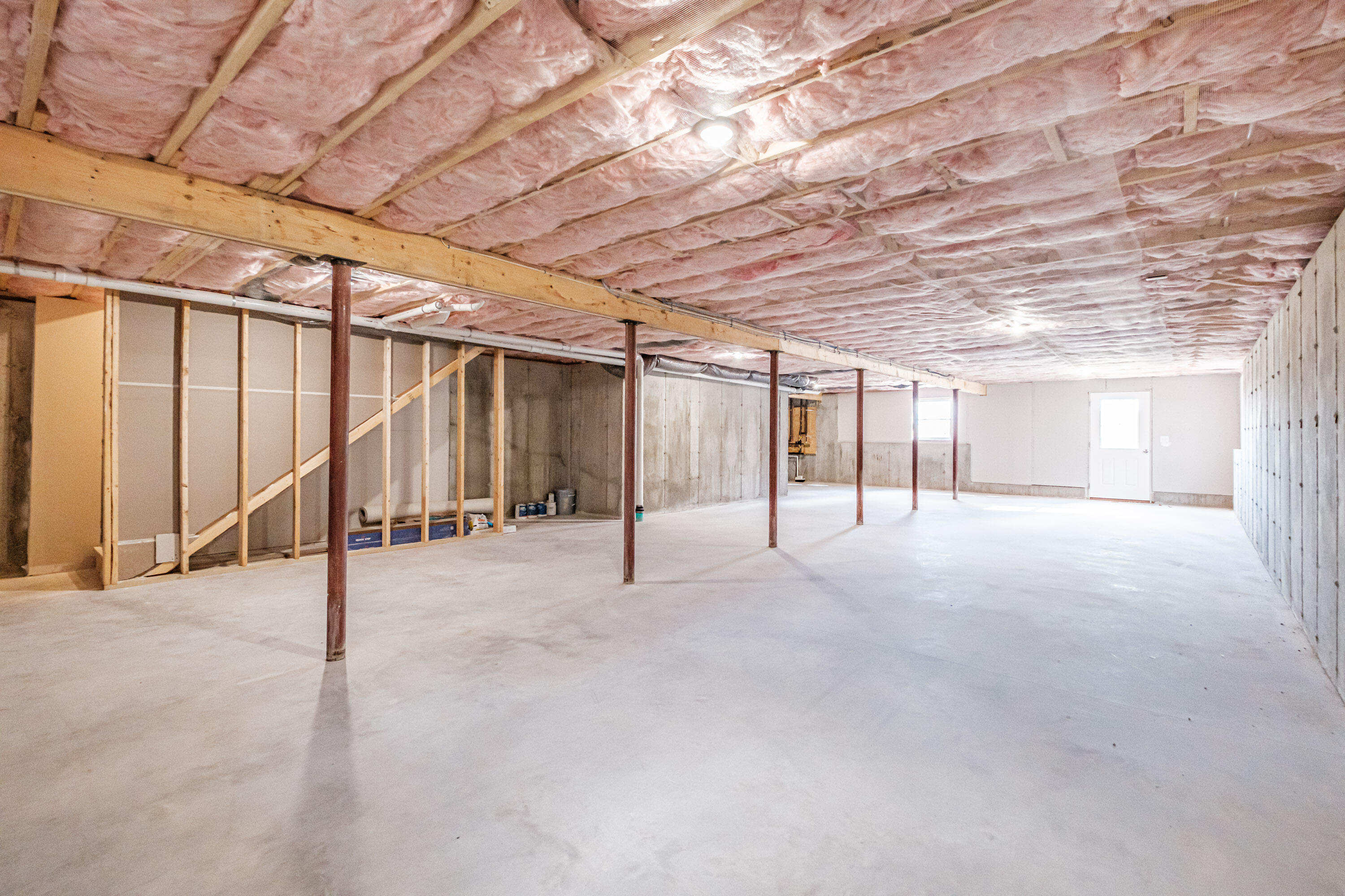 33 Woodbrey Lane, Standish, ME, 04084