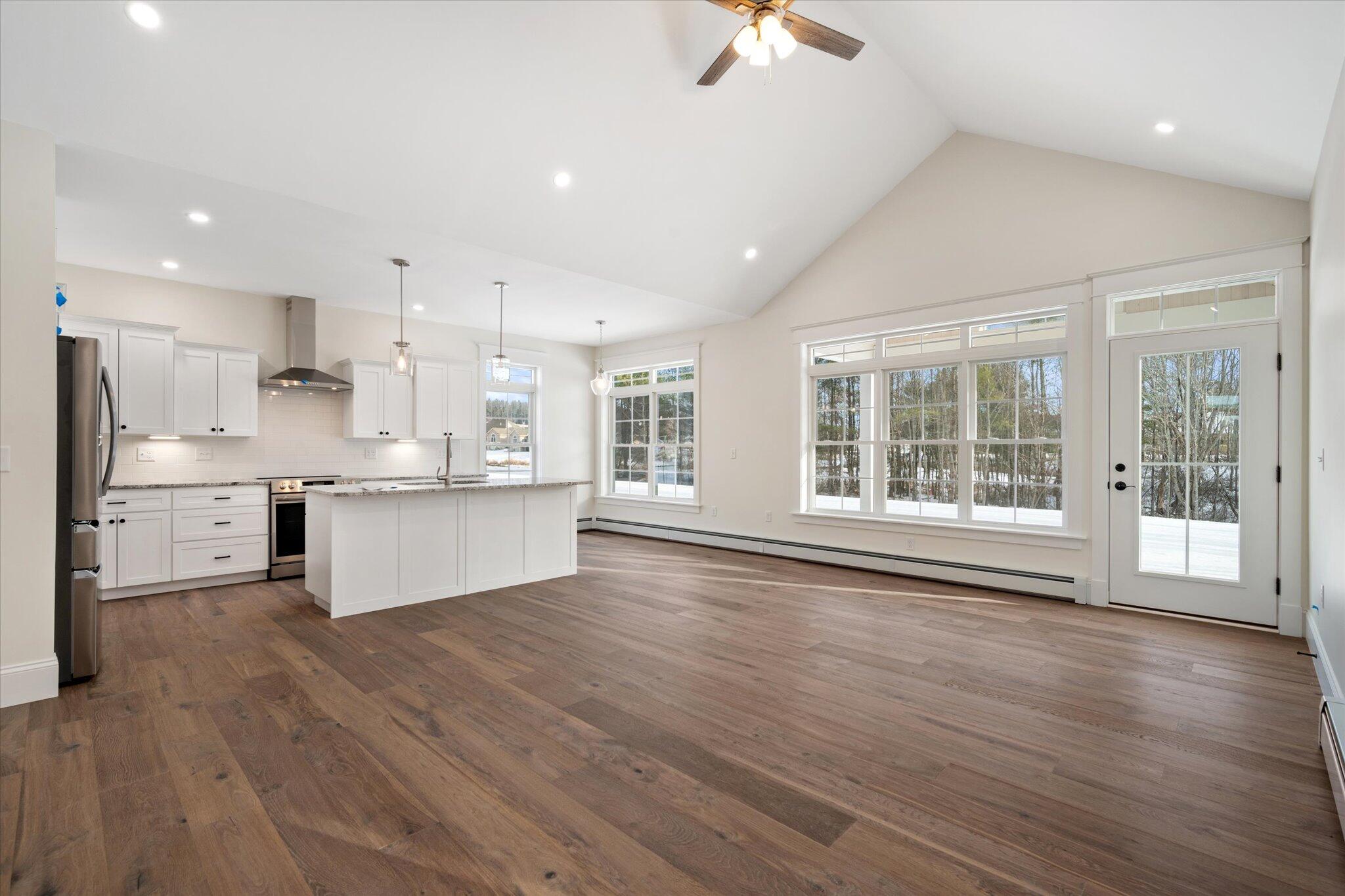 7 Donegal Drive, Veazie, ME, 04401