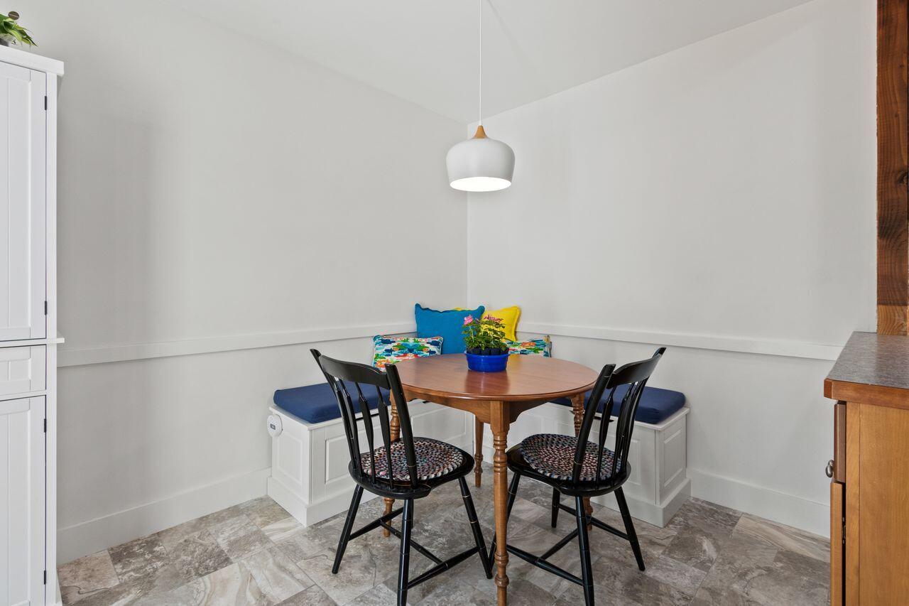 14 Holly Street, Portland, ME 04103 Kitchen dining area features built-in banquet style seating
