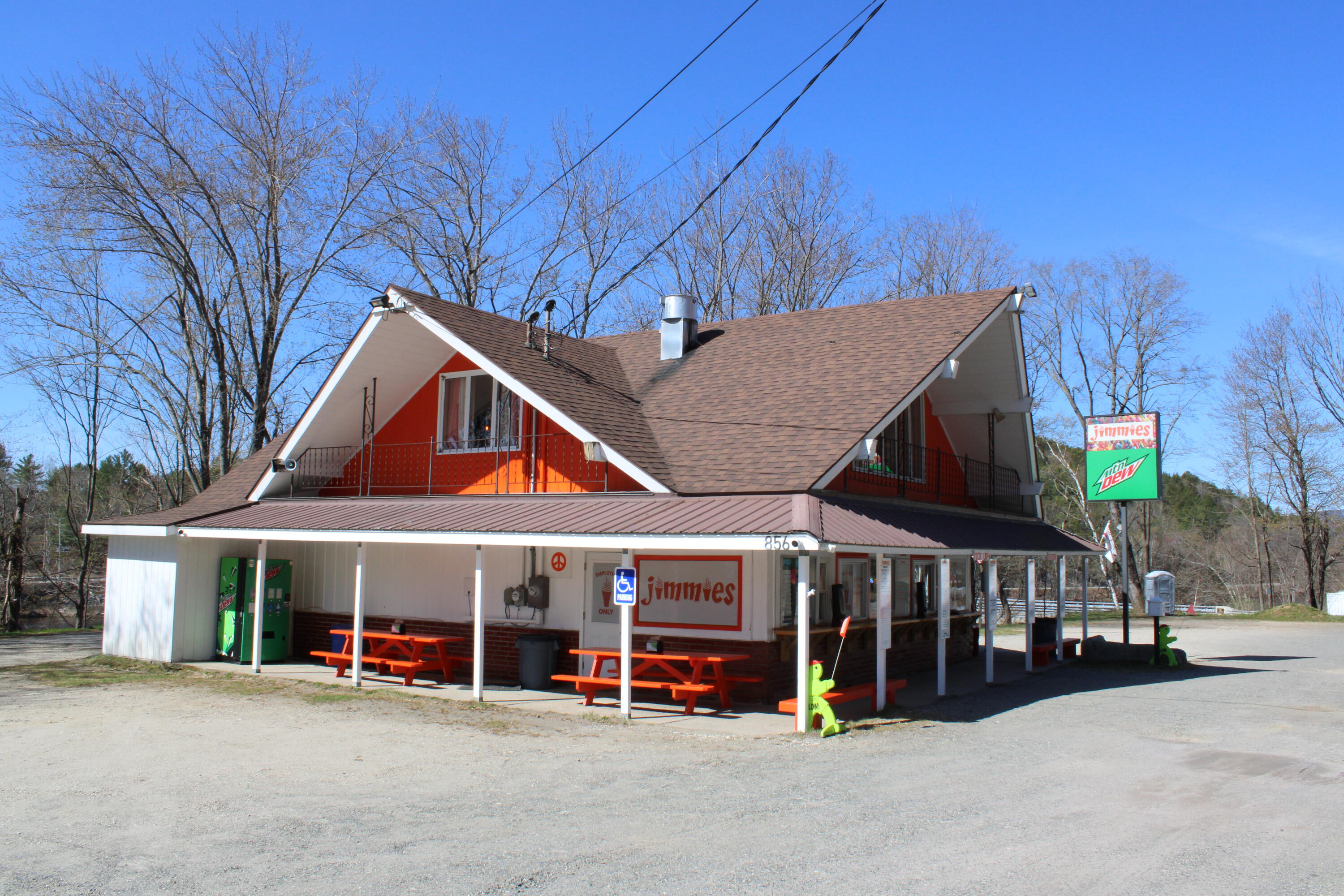 856 River Road, Mexico, ME, 04257
