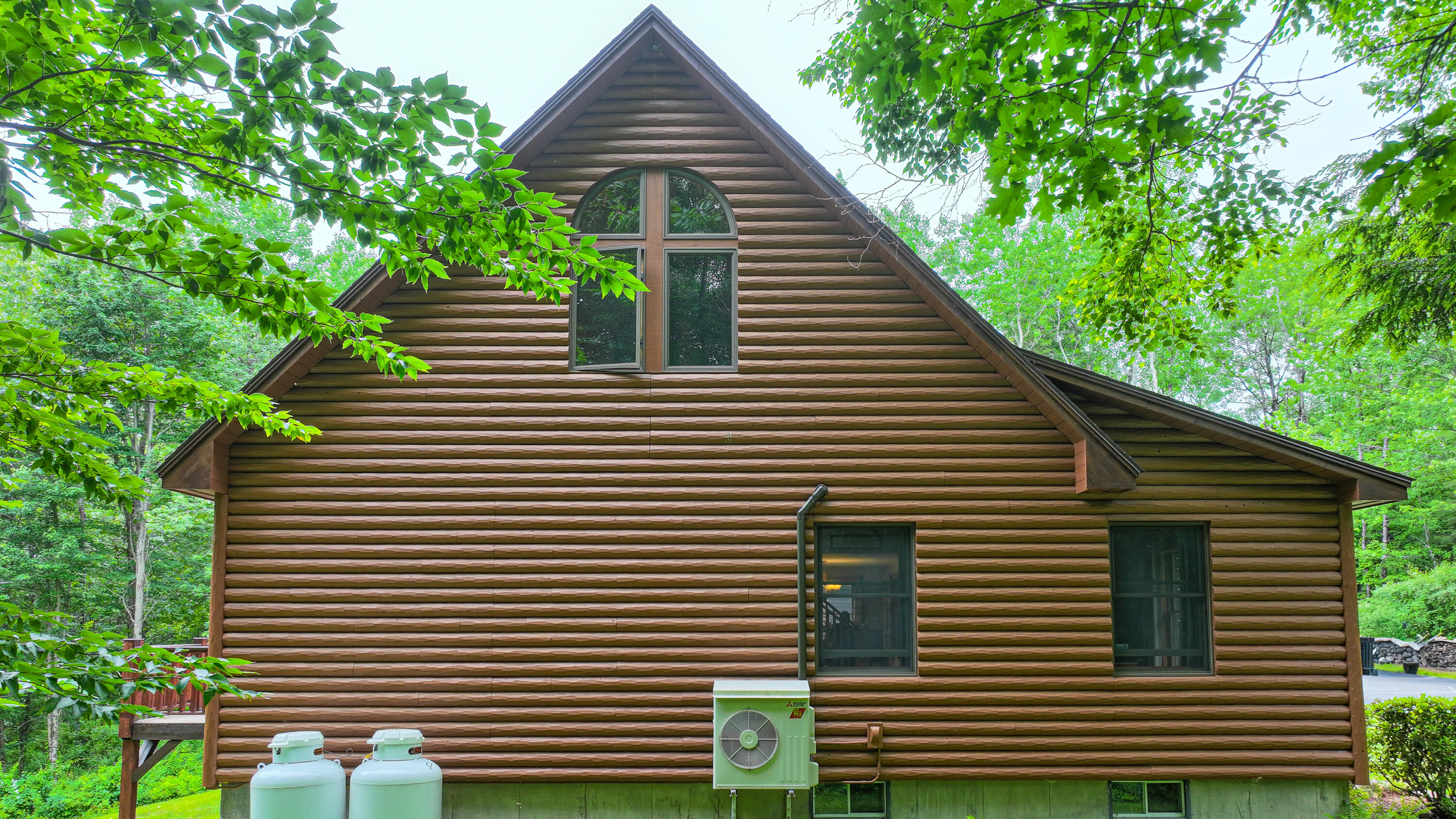 27 Independence Drive