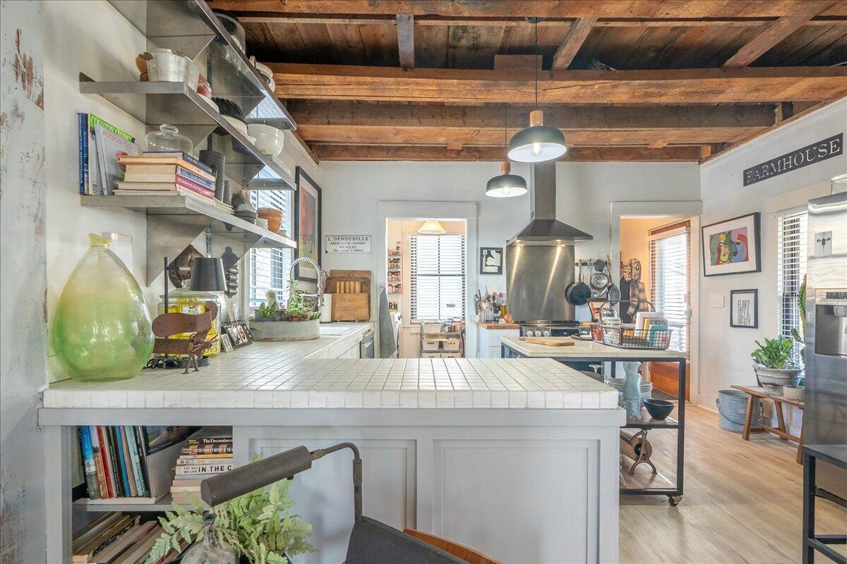 17 Mountain Street, Camden, ME, 04843