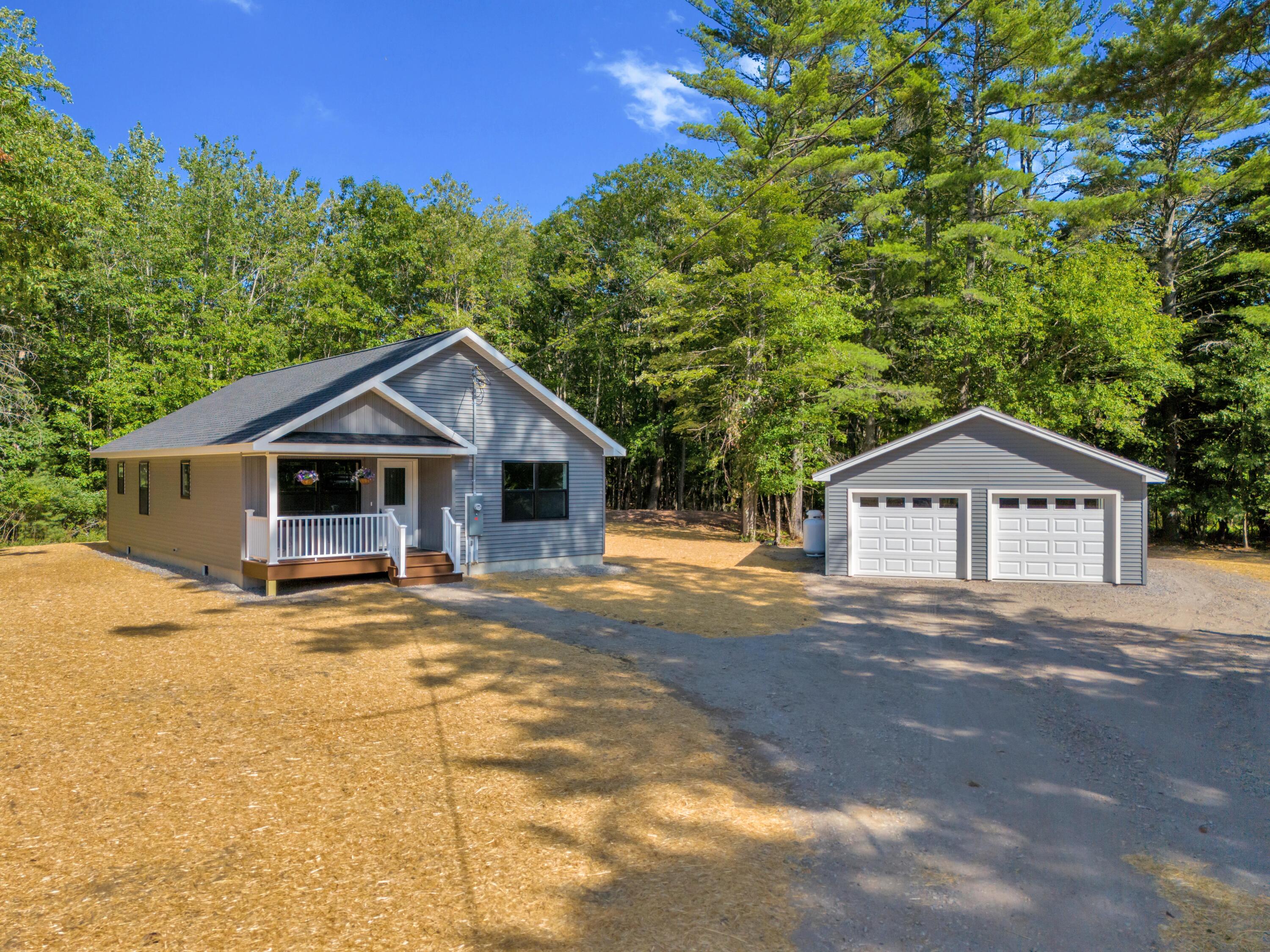 Photo of 167 White Road Bowdoinham ME 04008