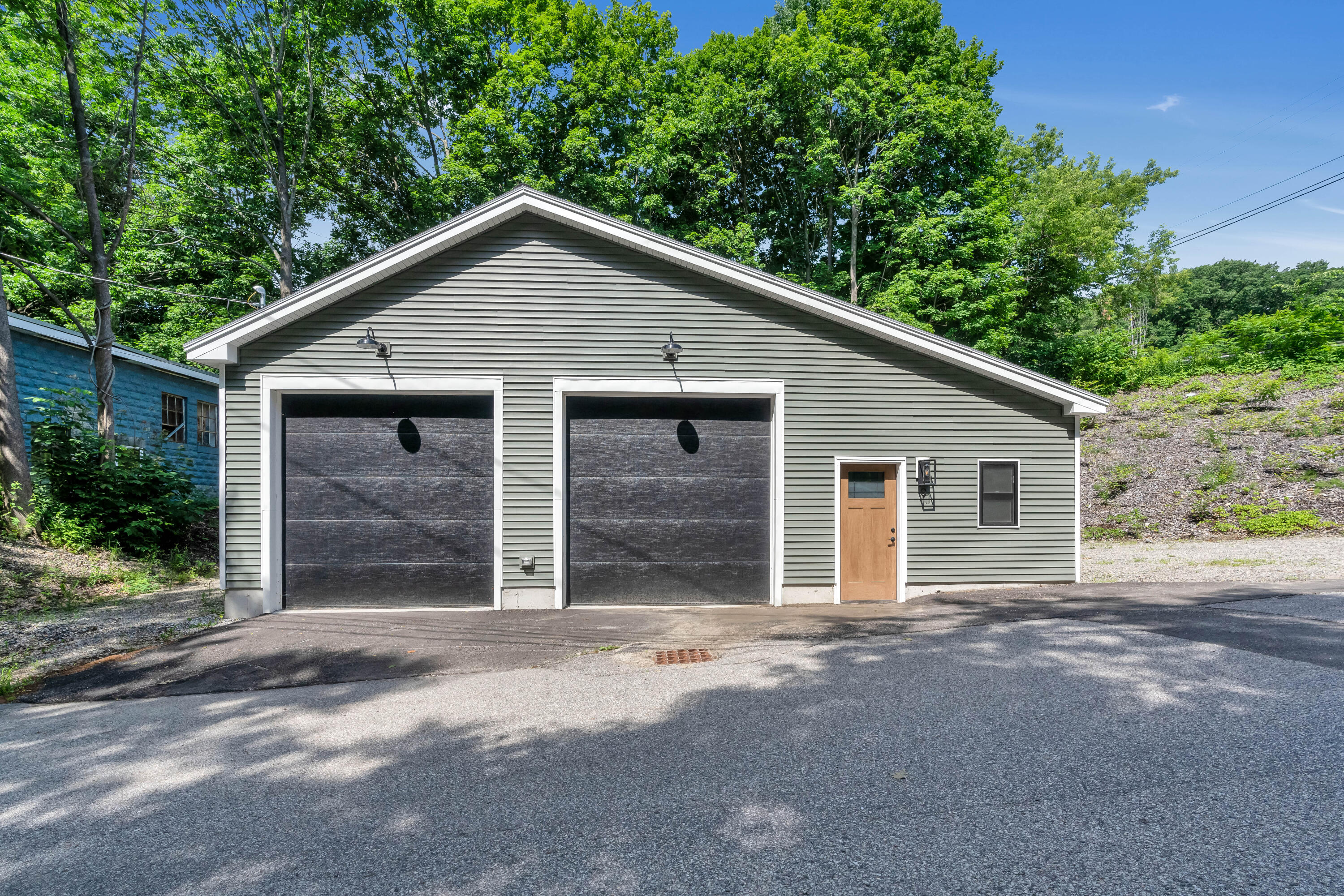 Photo of 9 Hutchins Street Auburn ME 04210