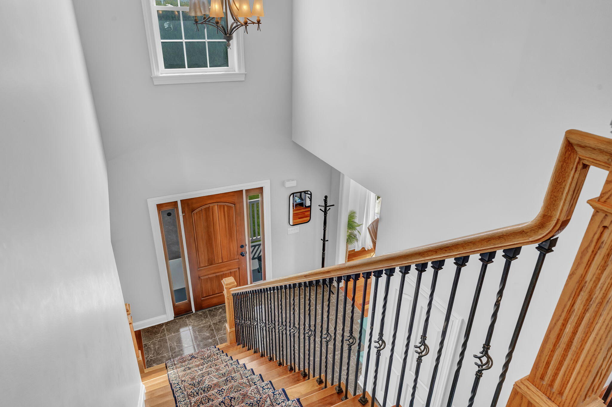 36-web-or-mls-40-hillview-dr