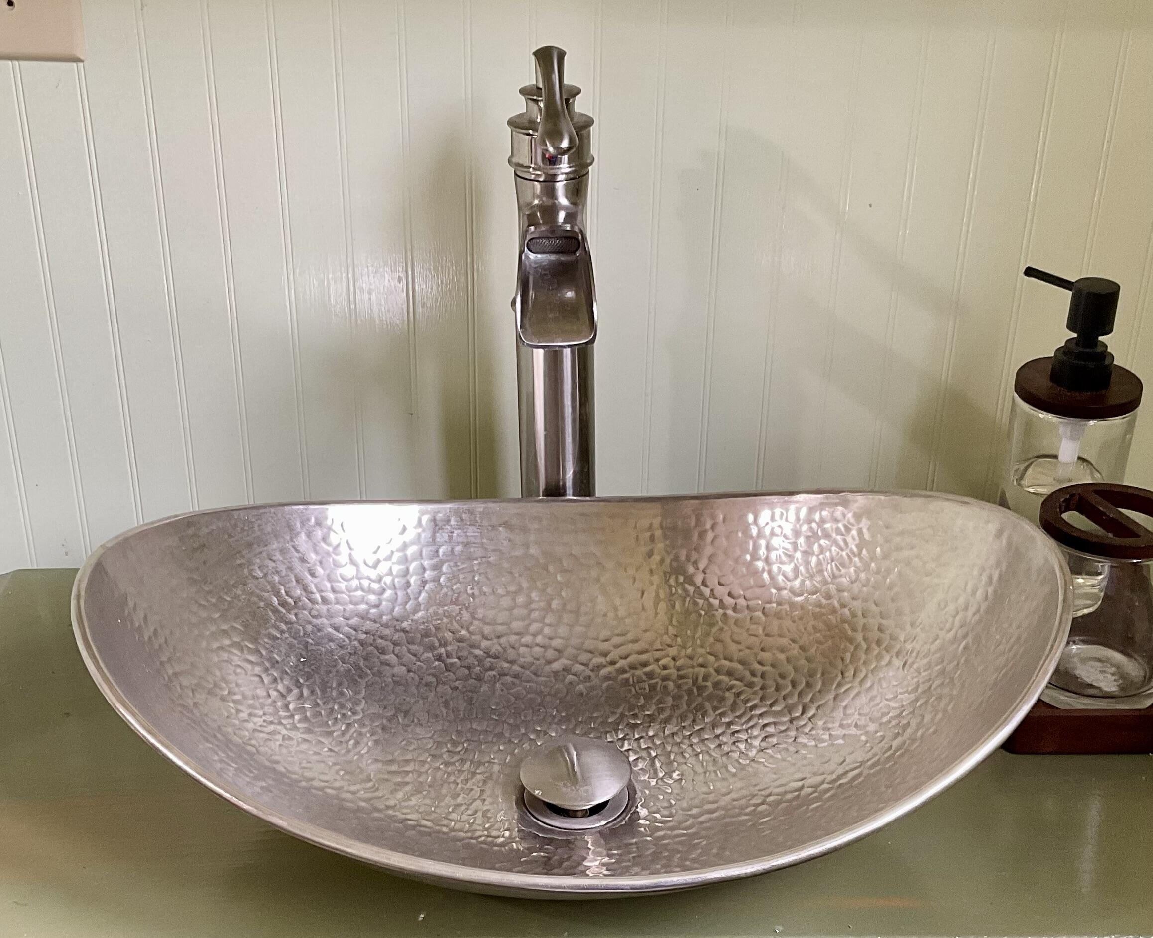 1ST FLOOR BATH