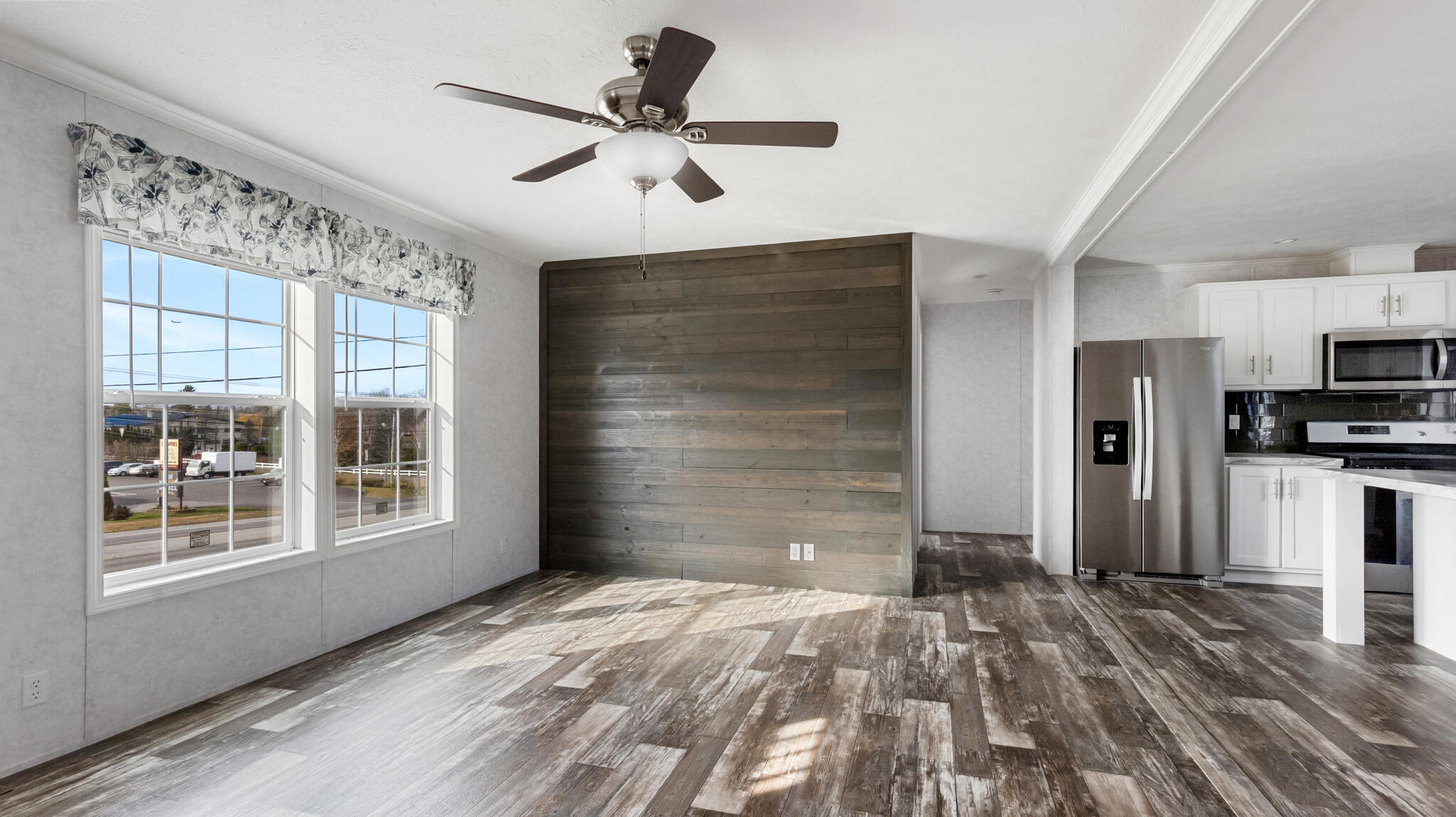 30 Main Road, Holden, ME, 04429