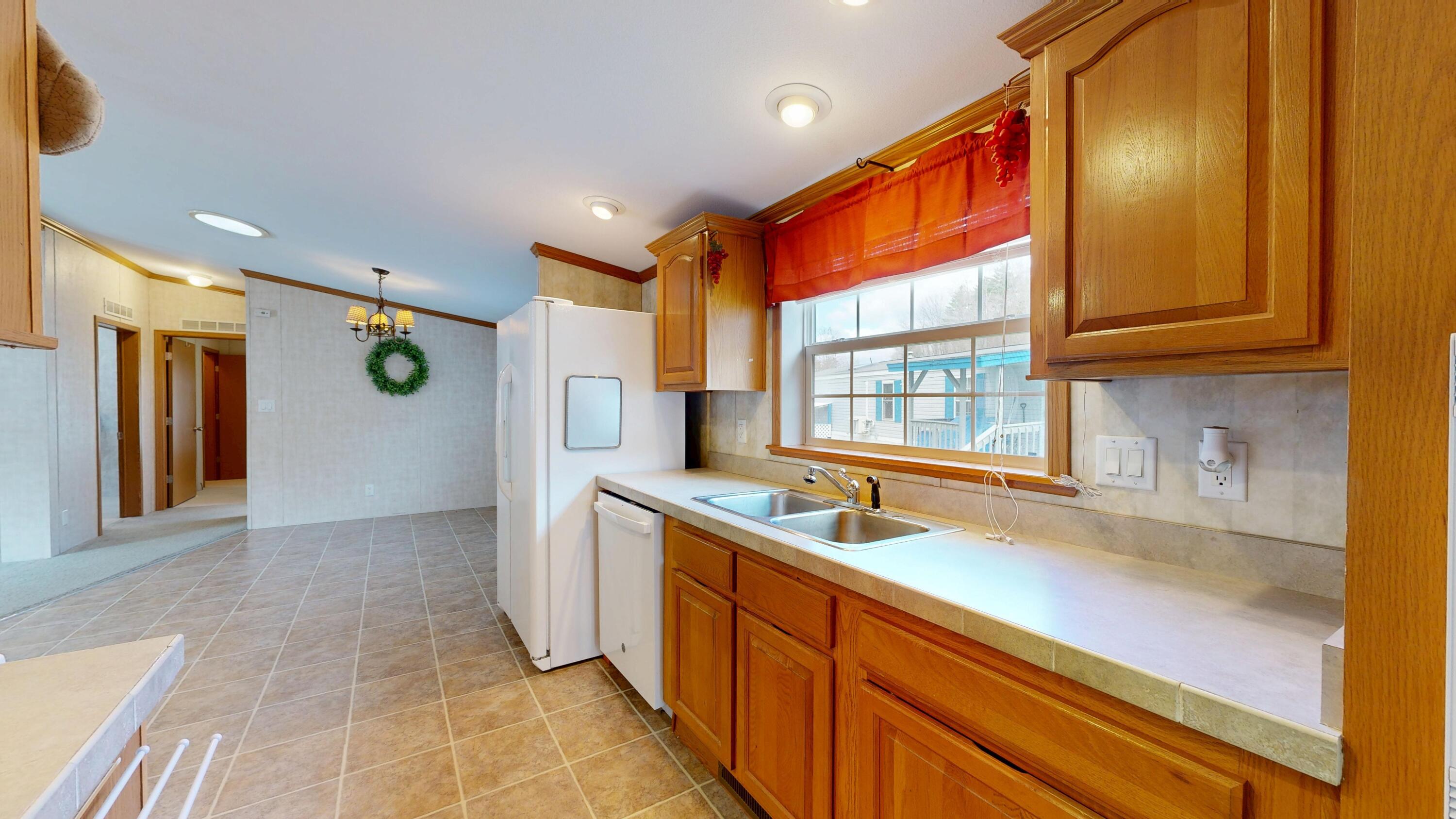 13 Evergreen Road, Lewiston, ME, 04240