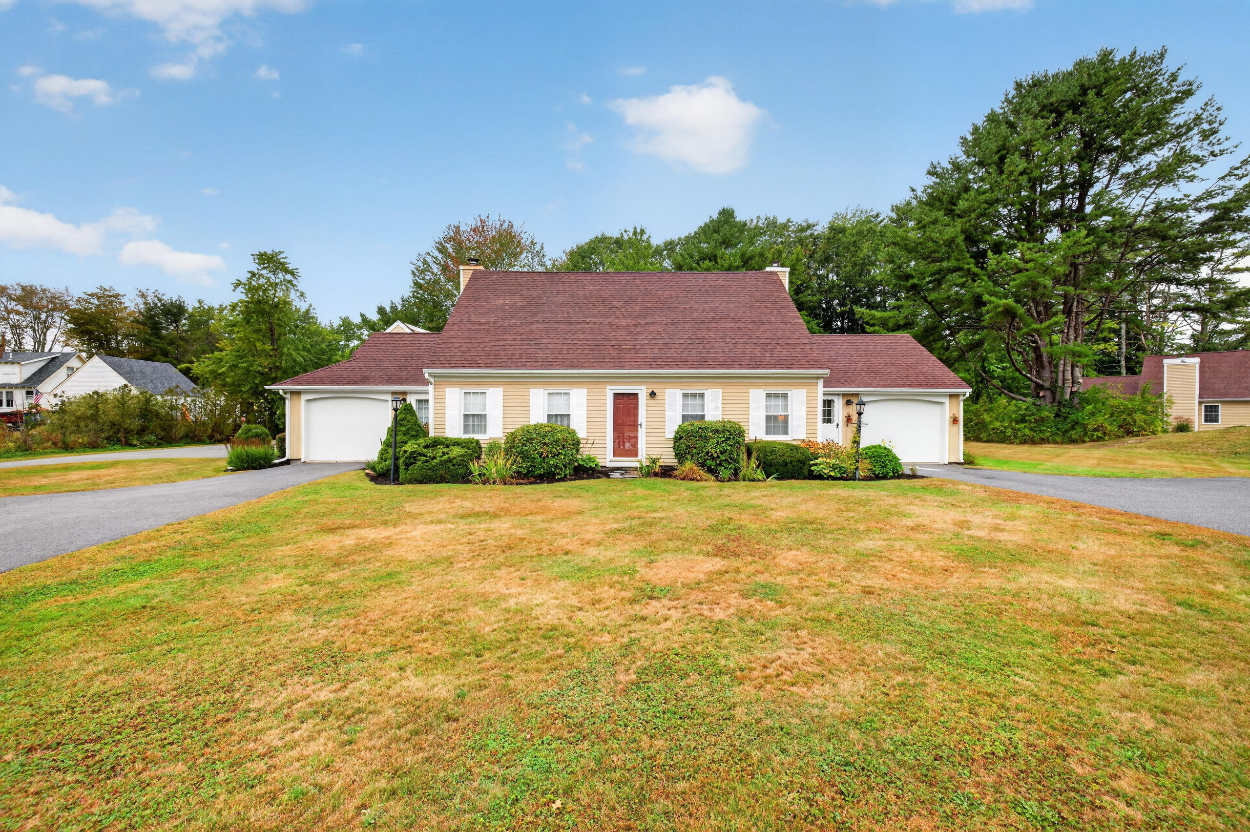 Photo of 8 Landing Drive #8 Kennebunk ME 04043