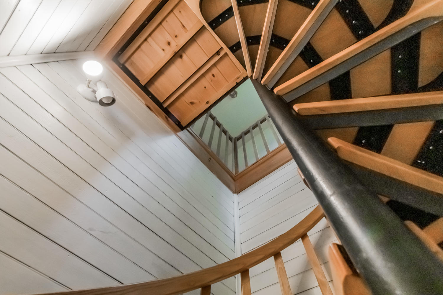 13 Andrews Road, Woodstock, ME, 04219