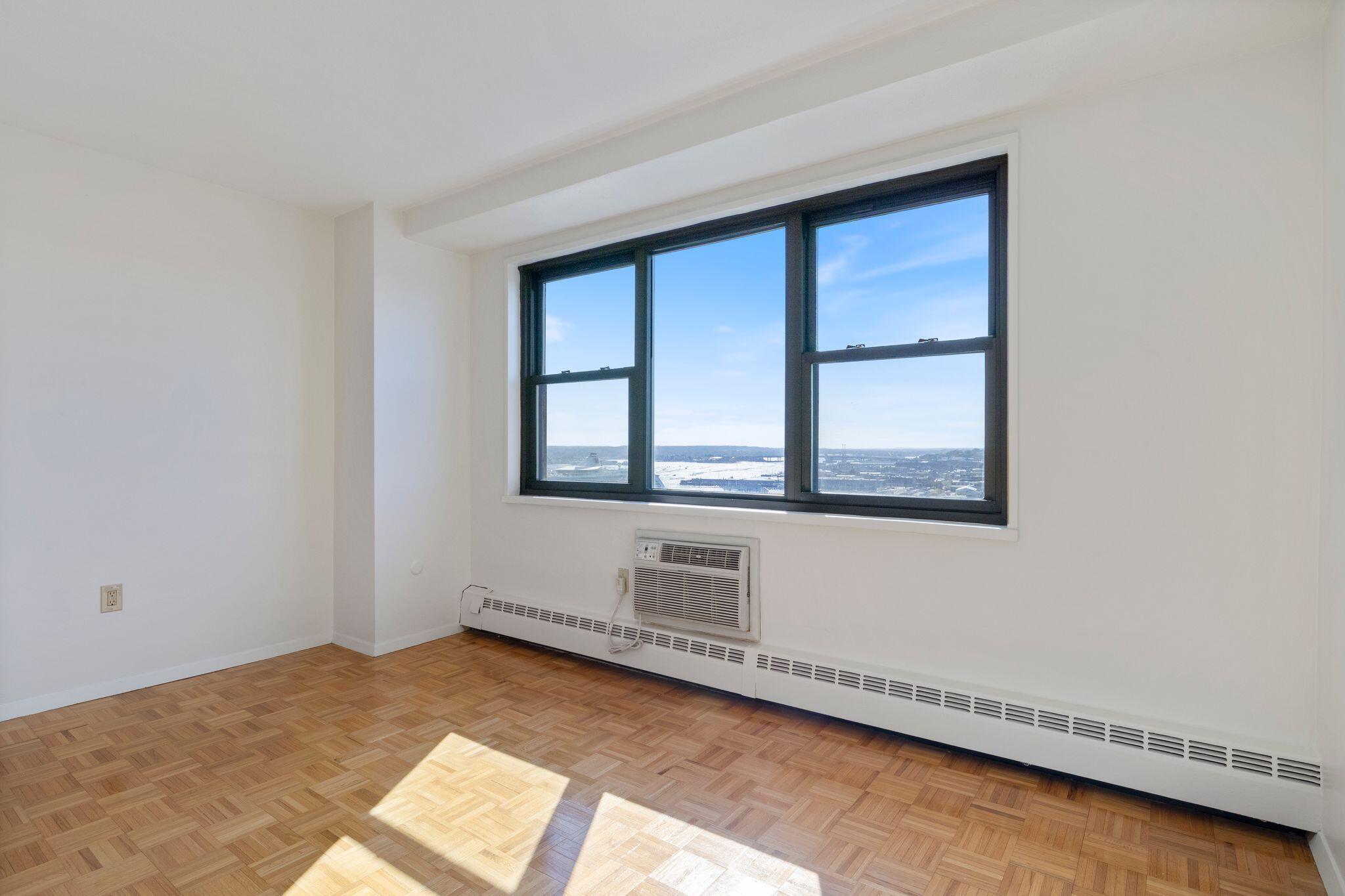 45 Eastern Promenade UNIT 11J, Portland, ME, 04101