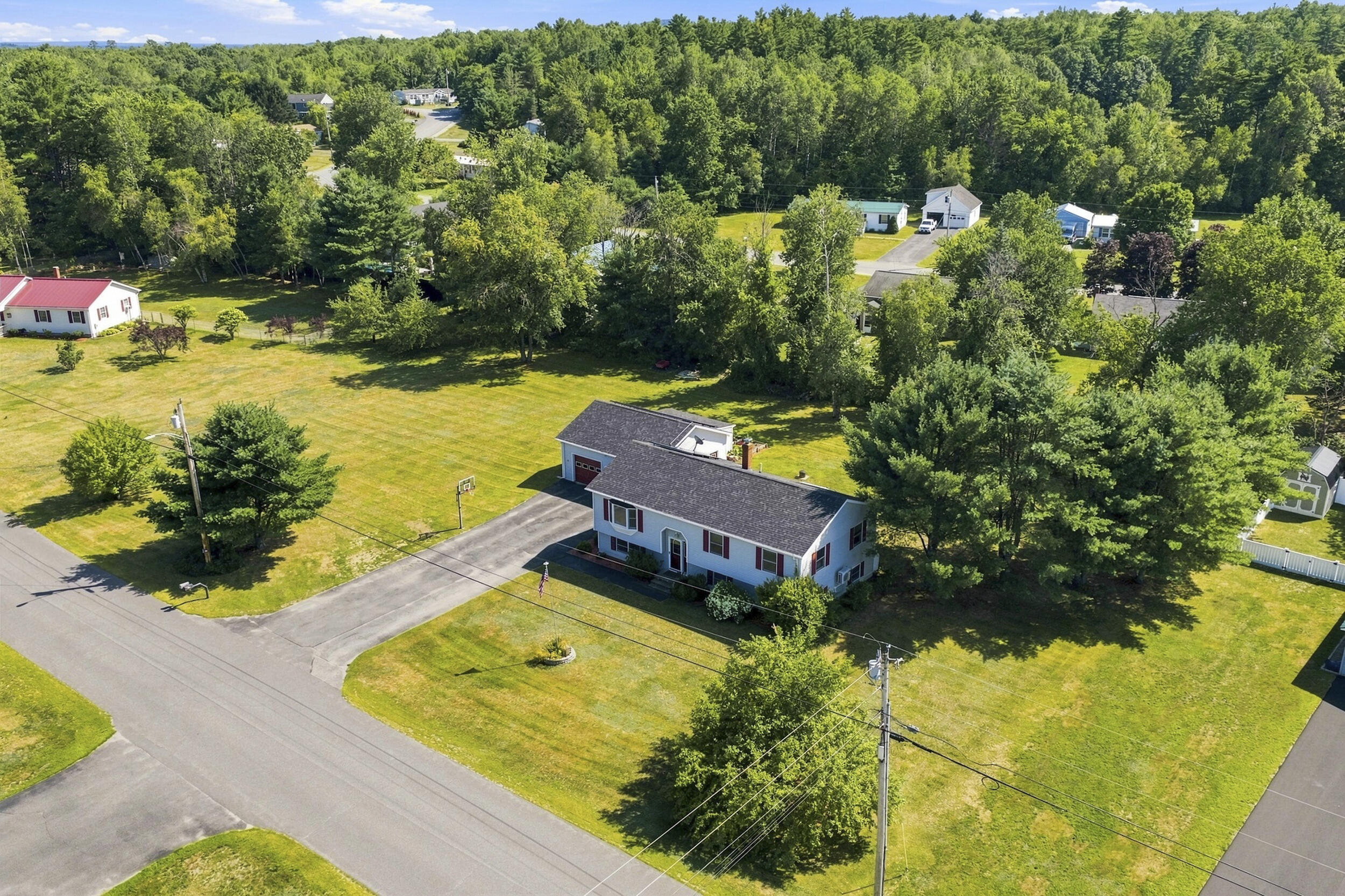 Photo of 23 Robin Court Skowhegan ME 04976