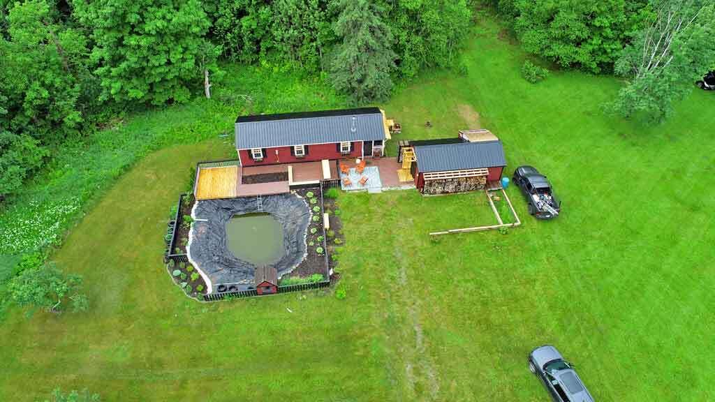 camp-cabin-up-in-maine-home