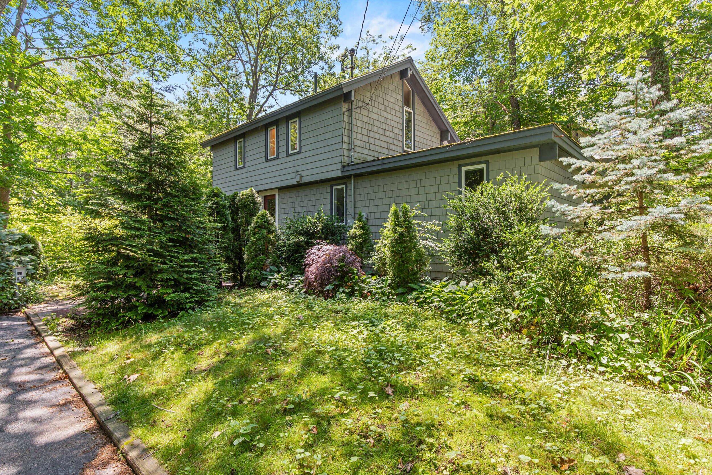 Photo of 71 Stonybrook Road Cape Elizabeth ME 04107