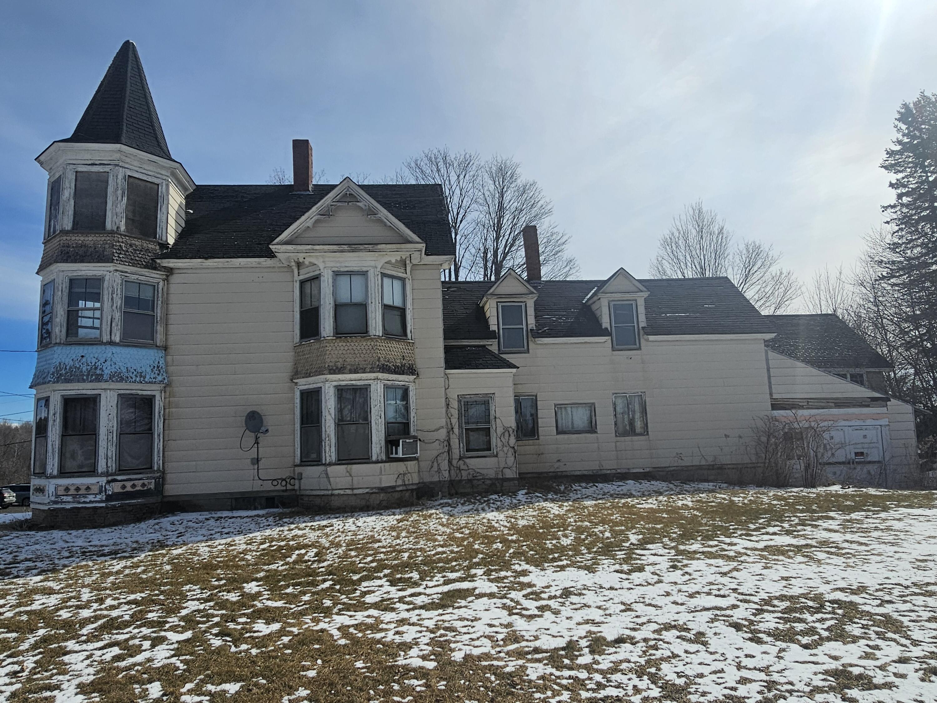 13 Founders Street, Patten, ME, 04765