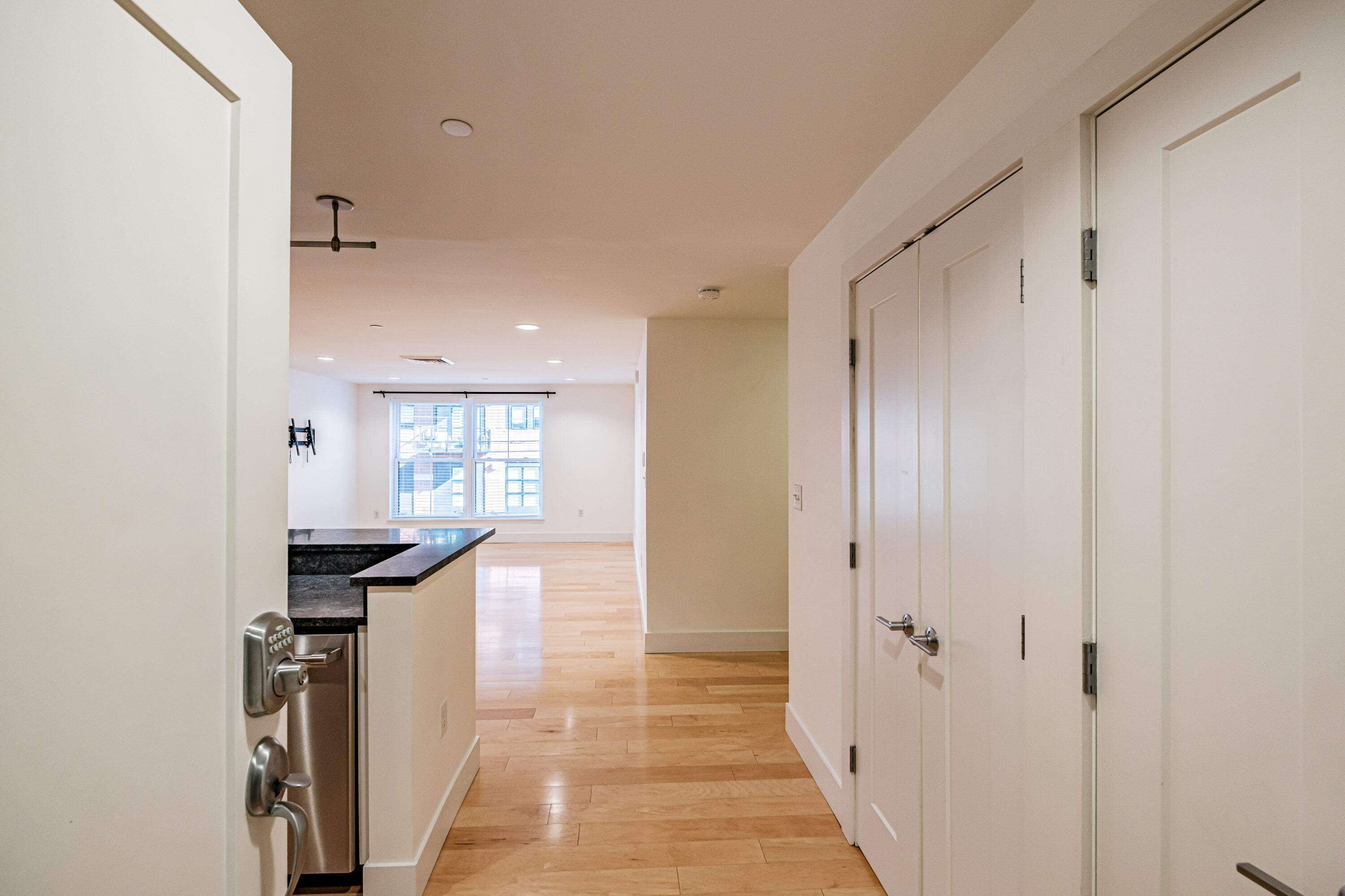 25 High Street UNIT 214, Portland, ME, 04101