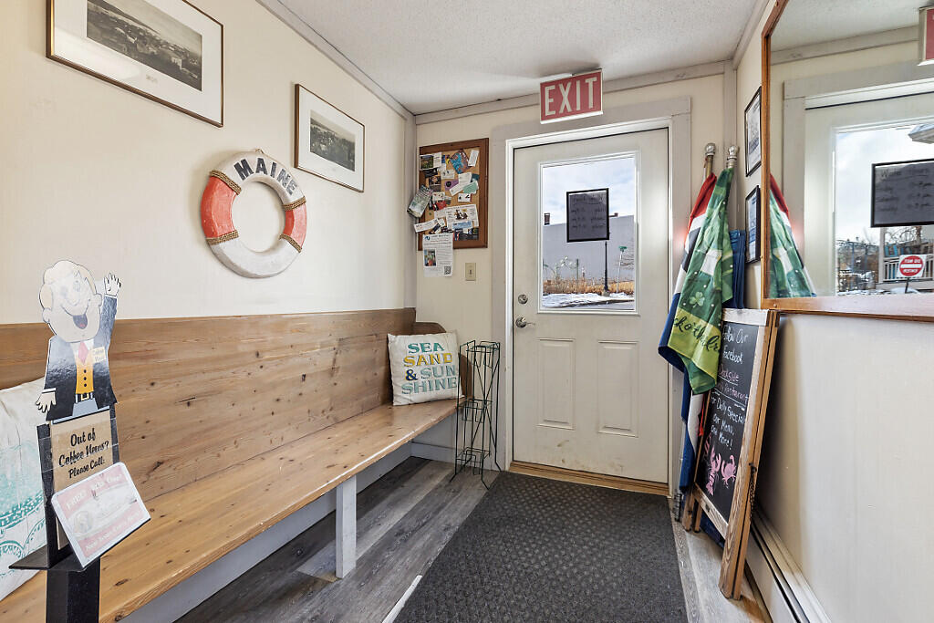 30 Main Street, Belfast, ME, 04915